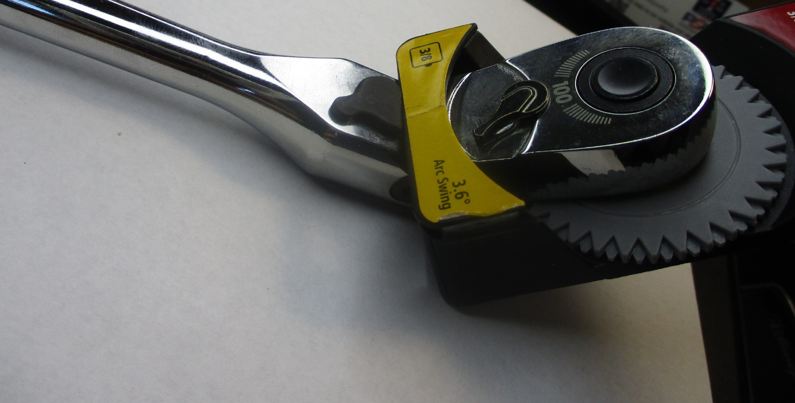 Husky 3/8″ Dr 100 Position Locking Flex Head Ratchet 1005597945 New