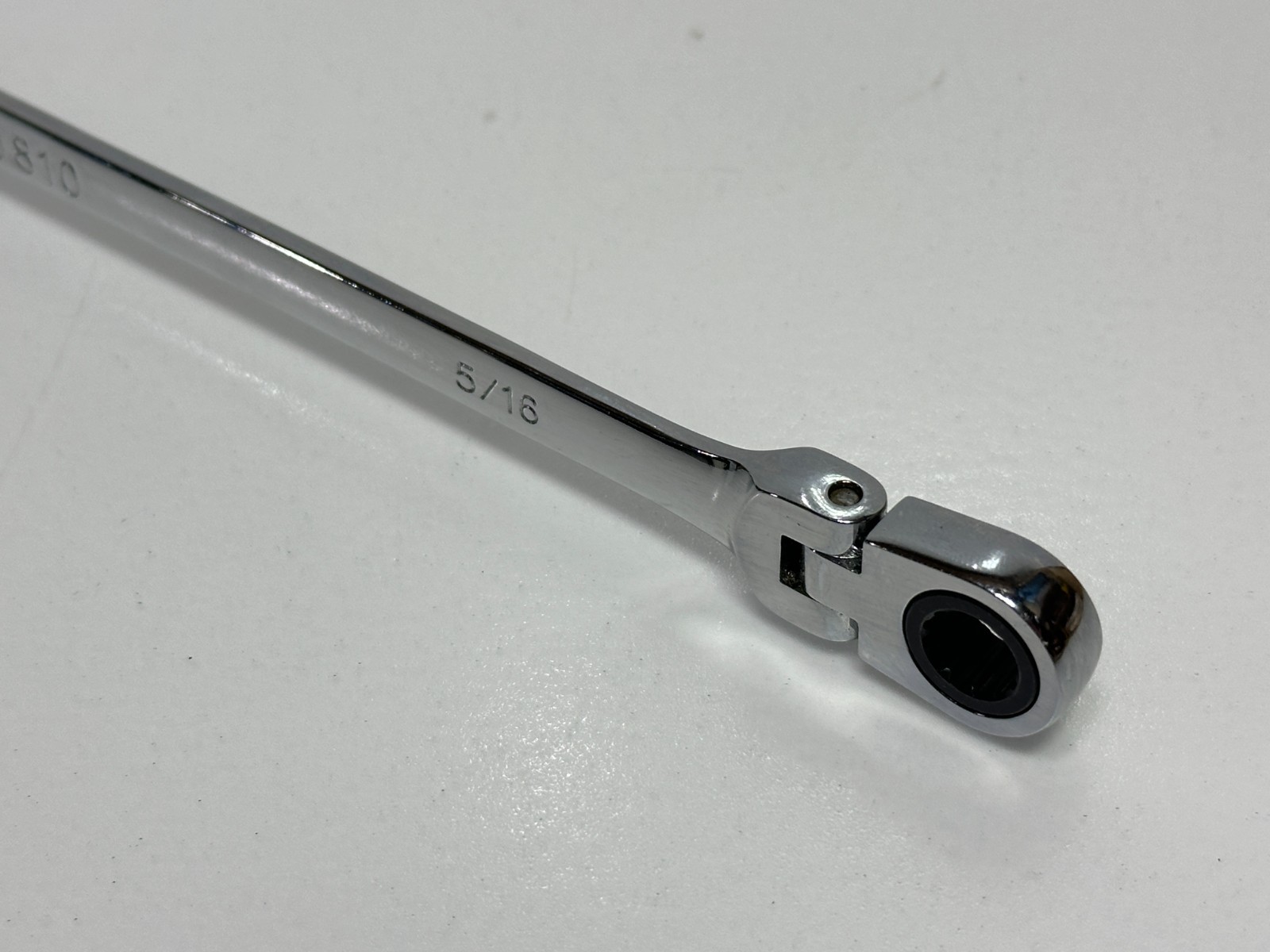 Matco Tools RFXBL0810 SAE 1/4″ x 5/16″ Extra Long Double Flex Ratcheting Wrench