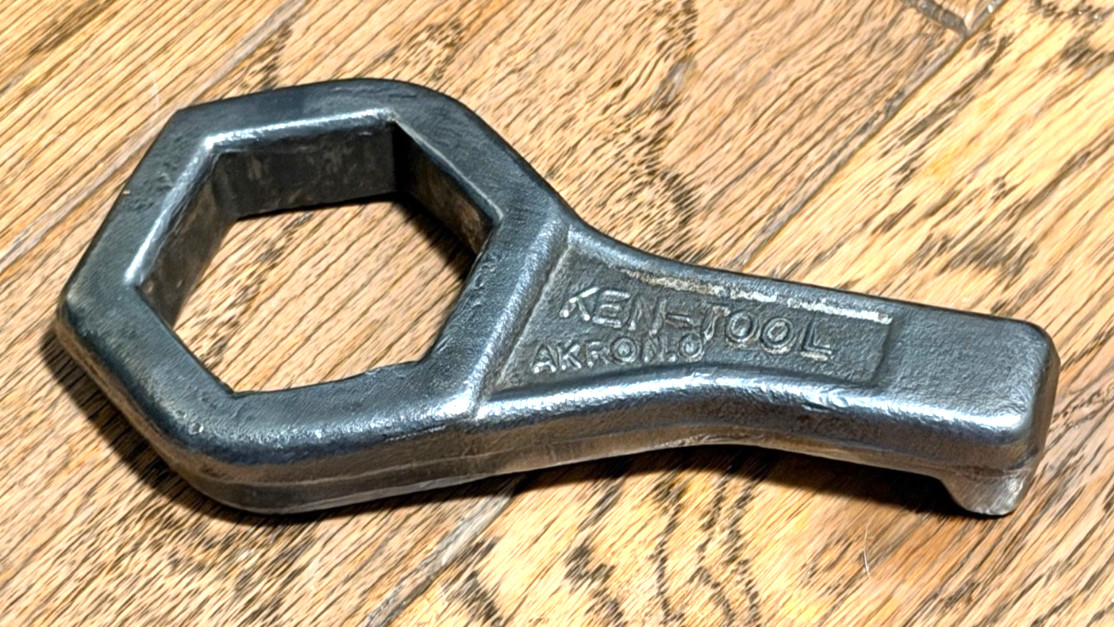 🇺🇸 Ken Tool PorkChop Pin Hook Cap Nut Lug Bud Holder Outer Wrench 1-1/2″ USA