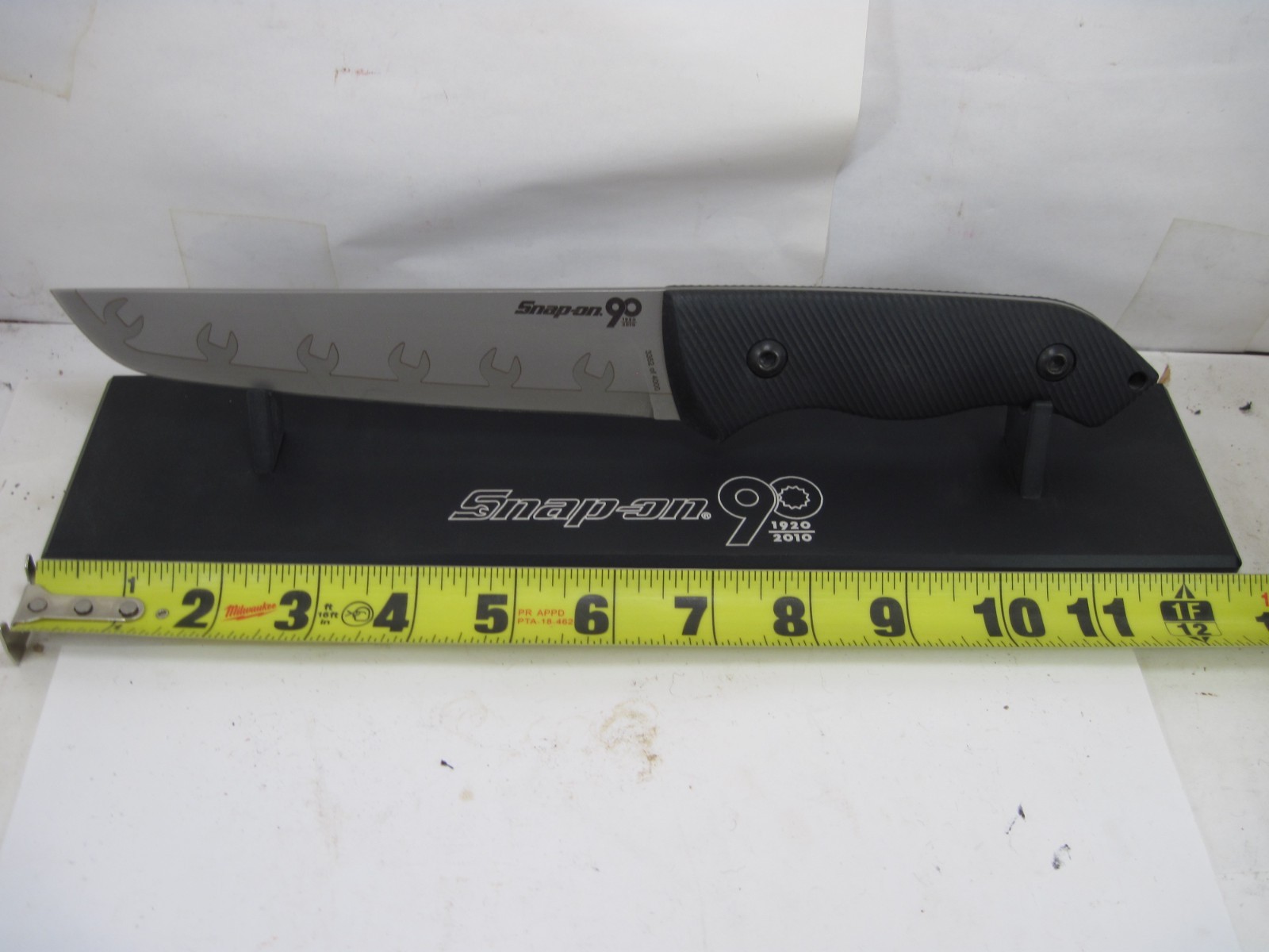 Snap On 90th Anniversary Limited Edition Composite Blade Knife W/Stand NEW