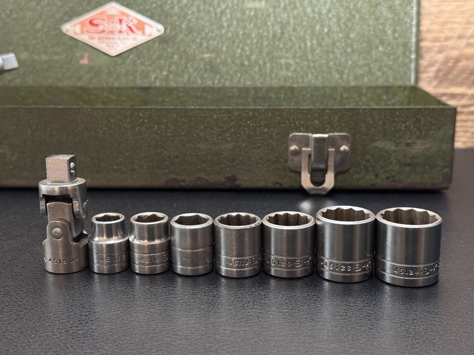 S-K Tools 3/8 Drive Socket Wrench Set 4517 14pc Metal Case & Catalog c 1940s USA