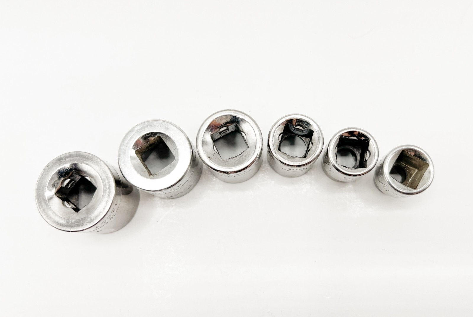 CRAFTSMAN 6-Piece, 3/8″ Drive, 6 Point, SAE Shallow Socket Set, G & G1 Series