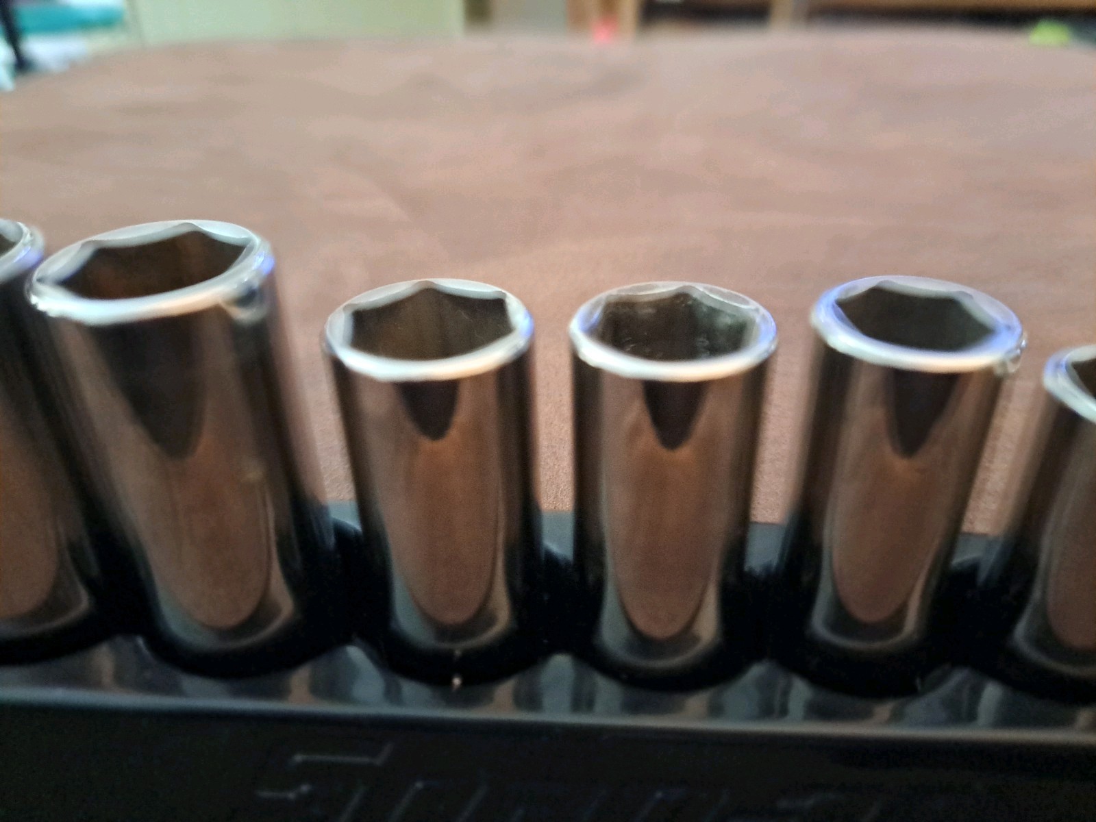 SNAP ON TOOLS 3/8″ DEEP SOCKET METRIC INCLUDES MAGNETIC TRAY