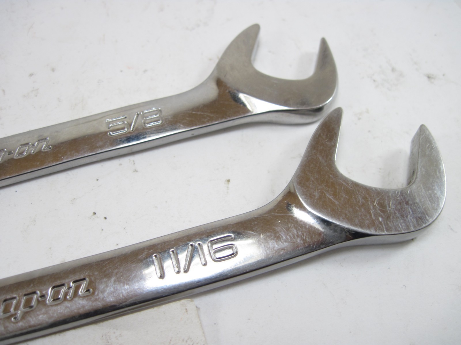 Snap On 11/16″ & 5/8″ 4-Way Angle SAE Wrench Set VS22B VS20B NICE