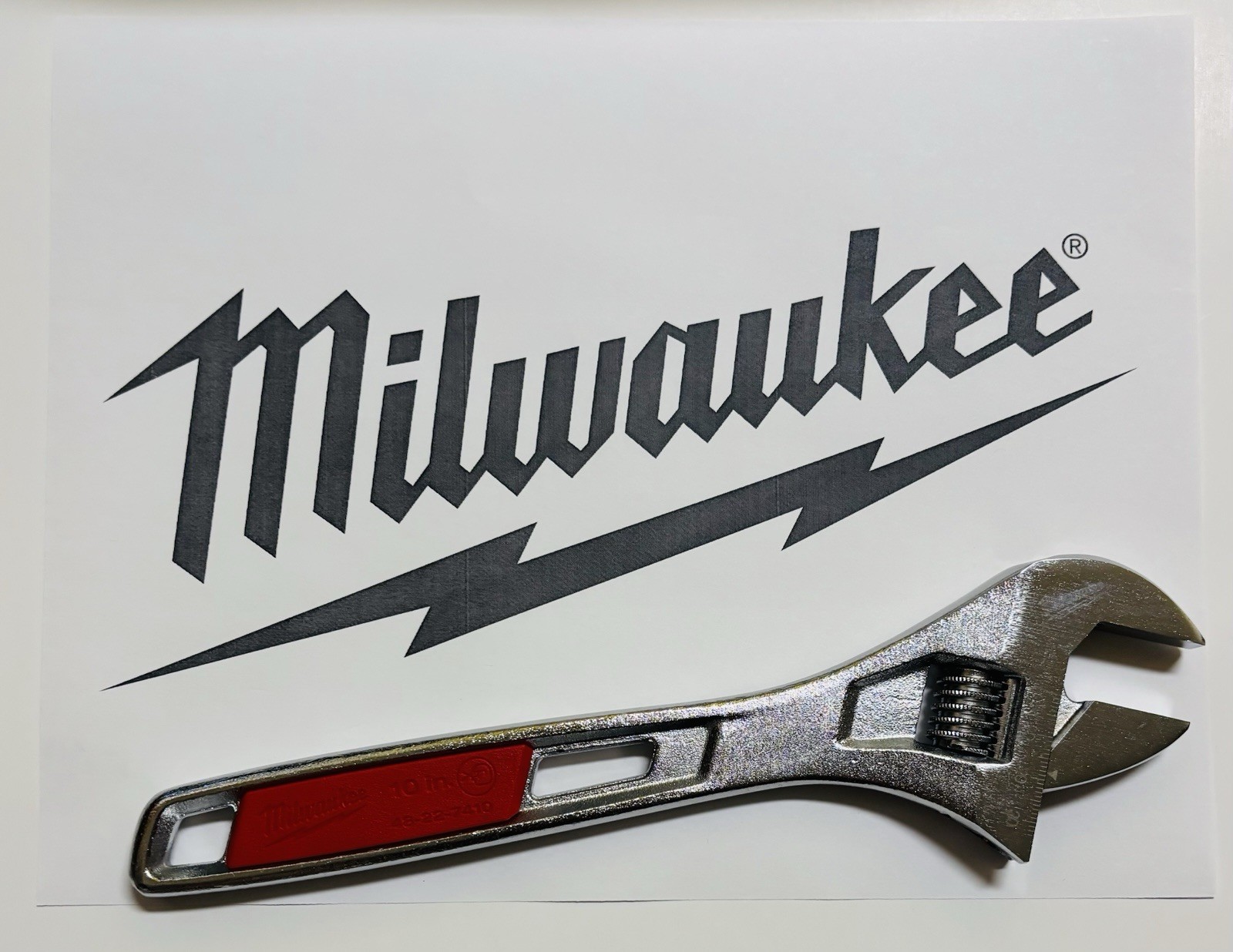 Milwaukee 48-22-7400 6″ and 10″ Adjustable Wrench 2 pack