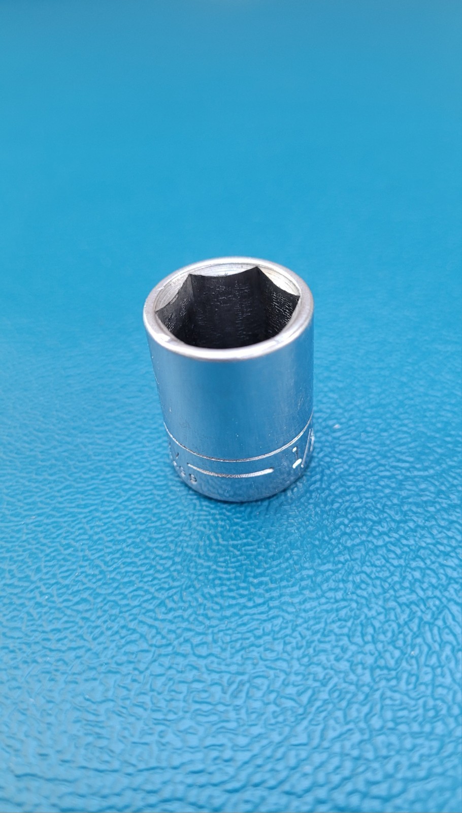 Craftsman -VV-43499 1/2″ 6 Point 1/4″ Drive Shallow Socket Made In USA.