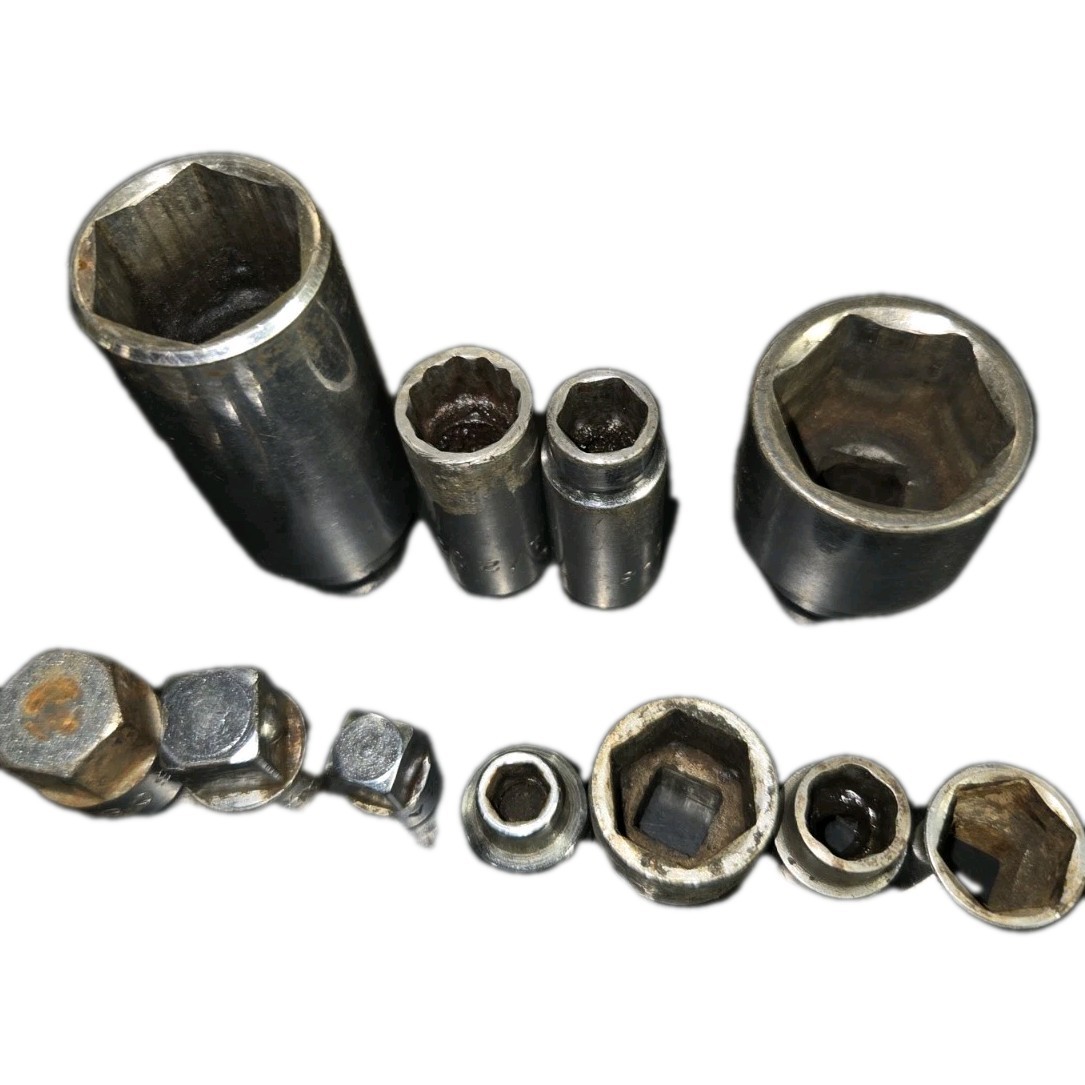 MAC Tools Lot Of 11 Miscellaneous sockets & Adapters Standard & Metric