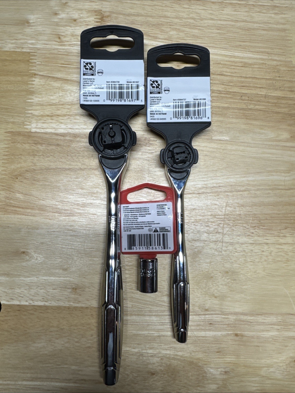 NEW Kobalt Ratchet Set 1/4 & 3/8 – Free 1/4” 10mm Socket – NICE Ratchets
