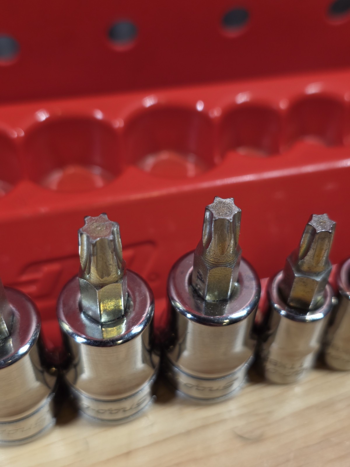 Snap-on 209EFTXBY 9-Piece Combo Drive HEAVY DUTY Removal Torx Bit Socket Set USA