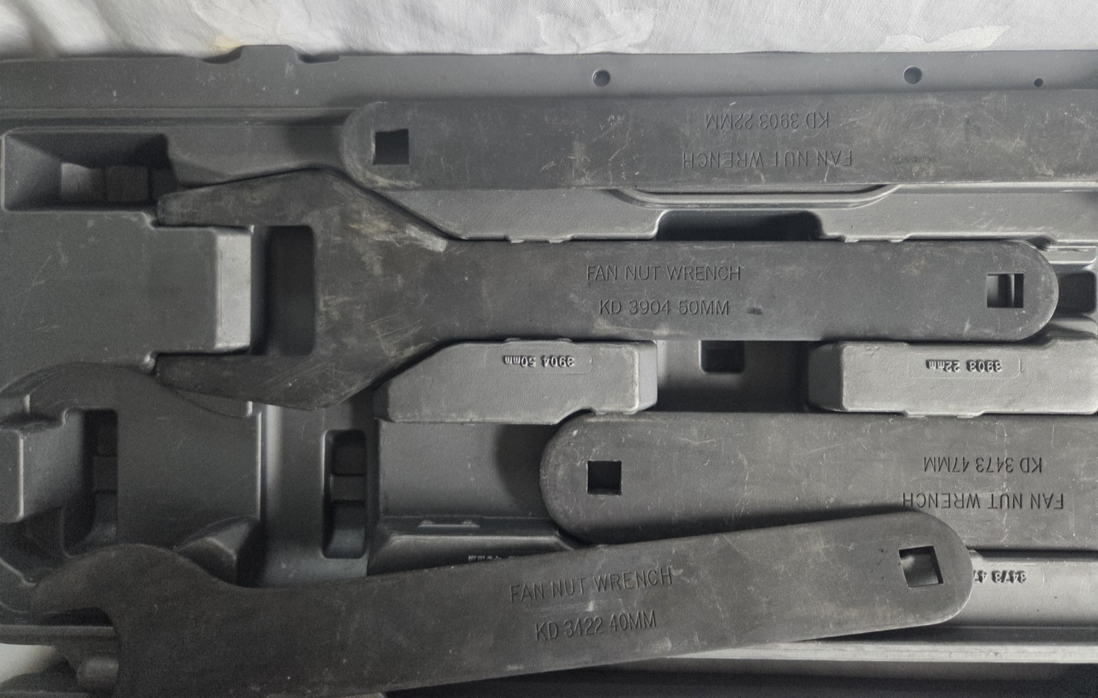 KD Tools Fan Clutch Wrench Master Service Tool Kit KDT41580 ??