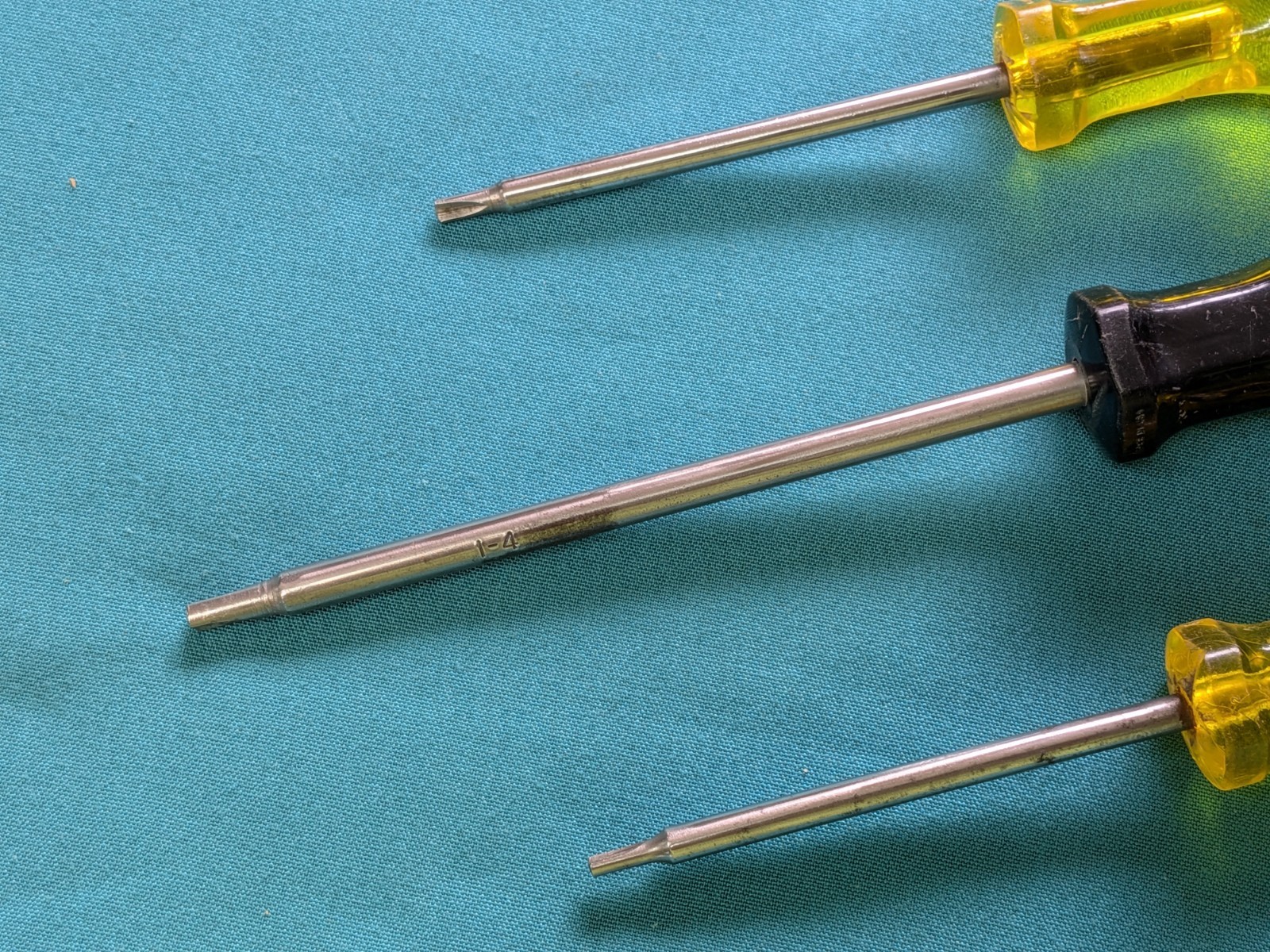 Vintage CRESCENT USA Set of 3 Clutch Head (Bow Tie) Screwdrivers 1/4, 3/16, 5/32