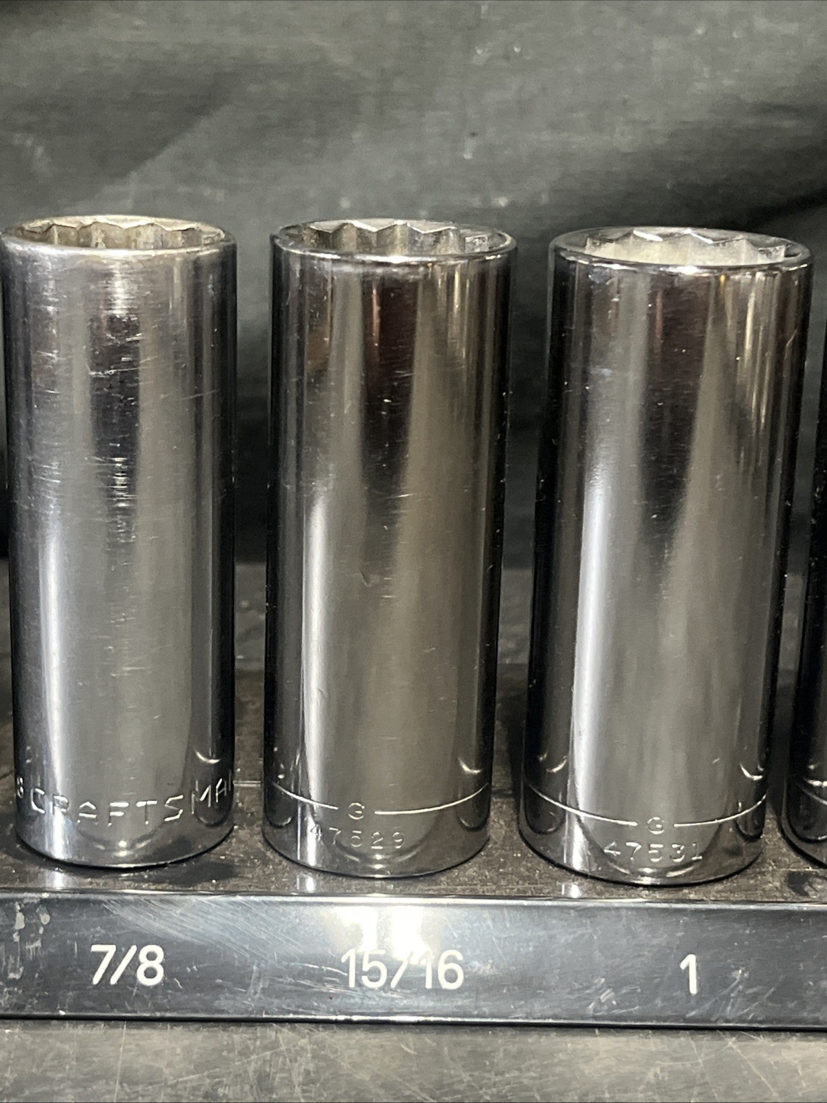 Craftsman USA 1/2” Drive 12 Point Deepwell SAE Socket Set 1/2- 1 1/8 All G But 1