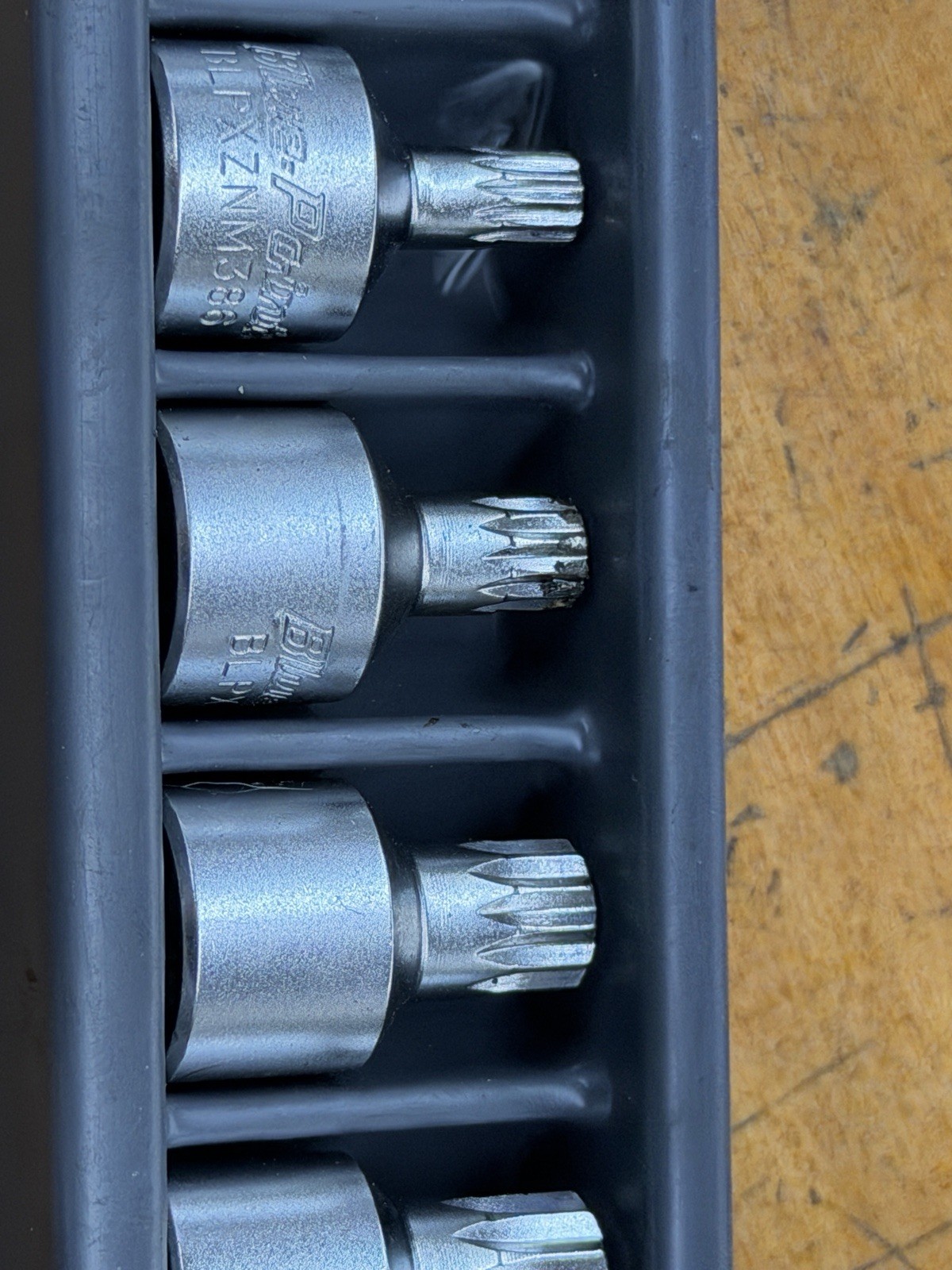 Blue-Point BLPXZNM389 9pc 3/8″ Drive Triple Square Bit Stubby Socket Driver Set