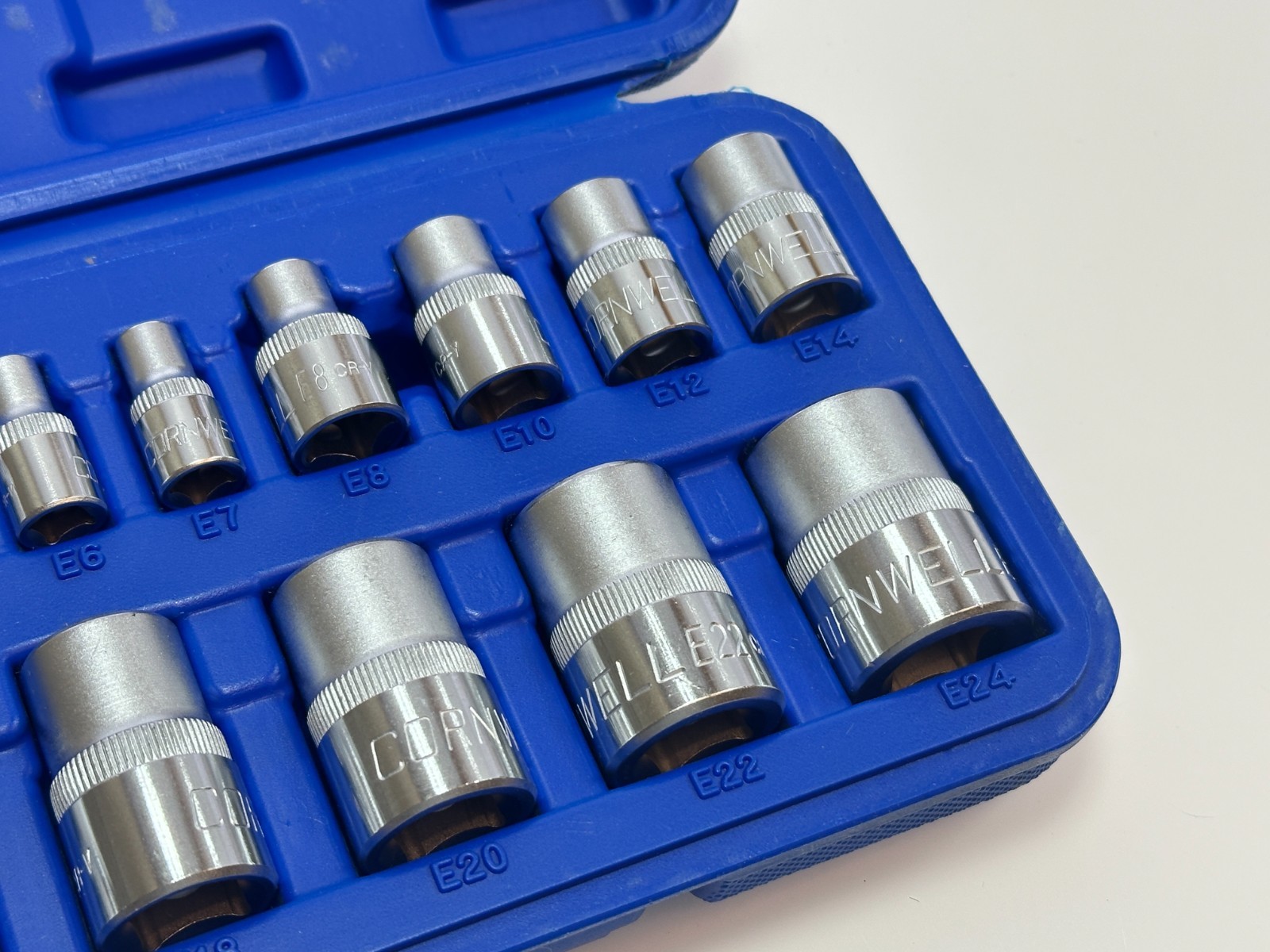 Cornwell CBSTXI13023S 13pc 1/4”, 3/8” & 1/2” Drive Inverted Star Bit Socket Set