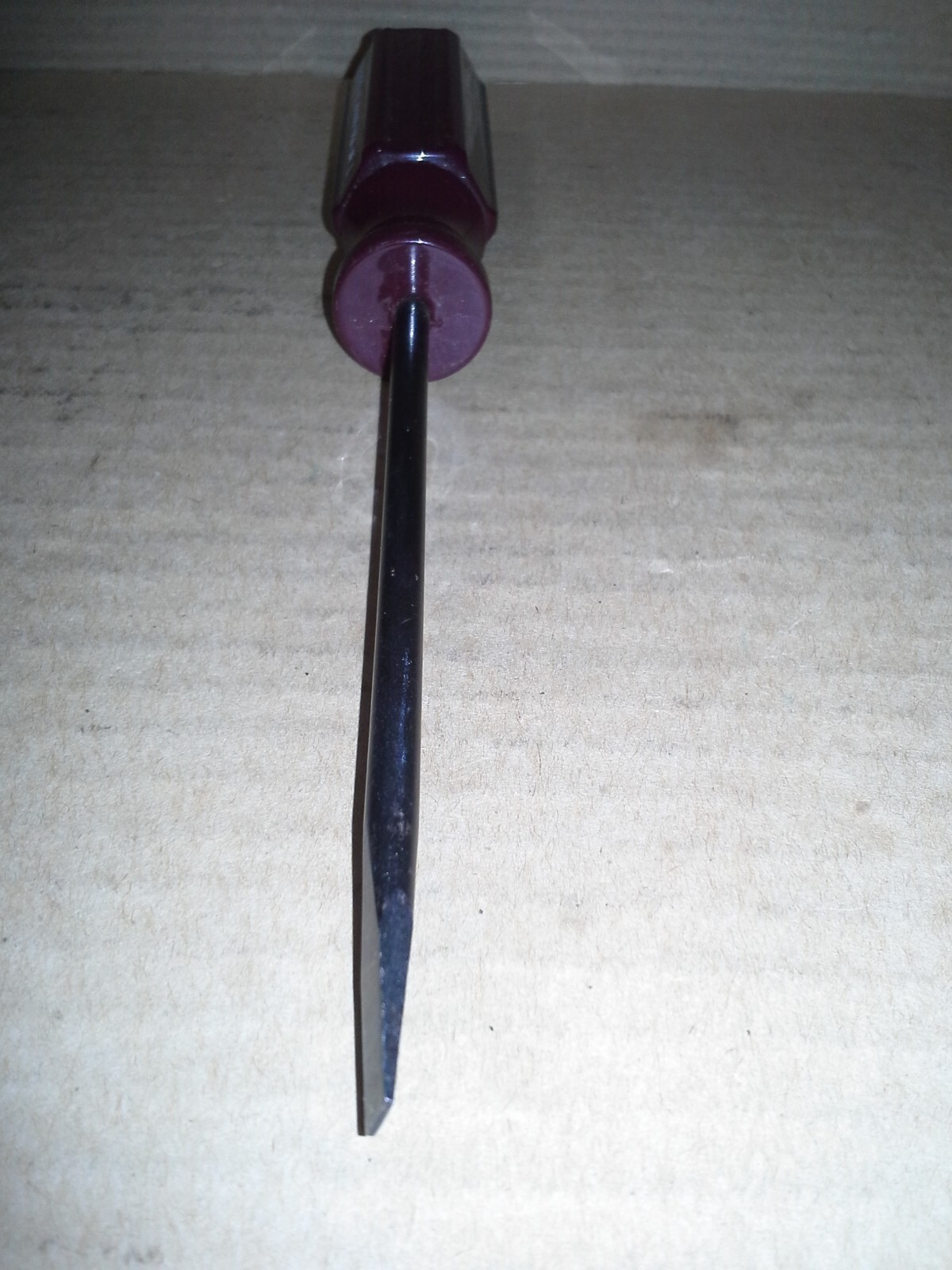 VTG. Sears 9_41118 USA WF Burgundy Handle Flat Head Screwdriver. VGC