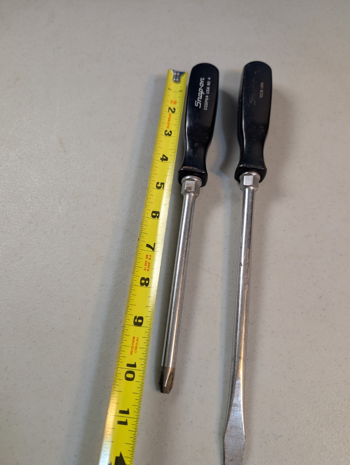 Snap-On SSDP64 #4 Phillips Screwdriver & SSD8 Flat Slotted Black Hard Handle USA