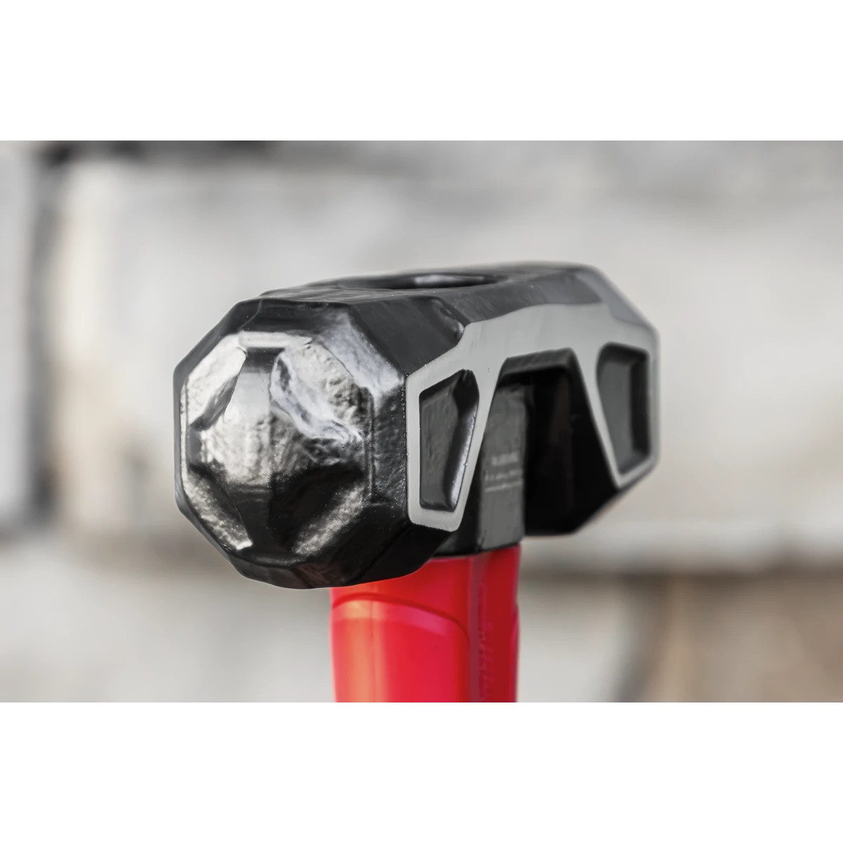 Sealey CHG30 Club Hammer with Fibreglass Shaft 3lb