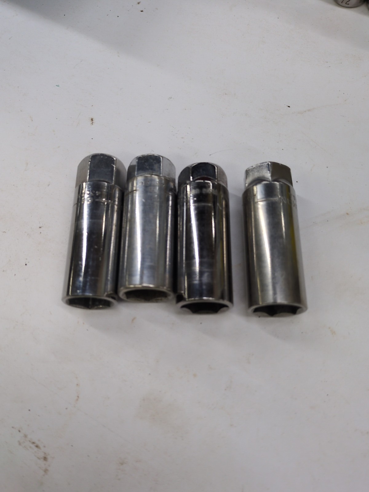 Craftsman USA Spark Plug Socket 5/8 or 13/16 ~ 3/8dr. or 1/2dr. You Pick