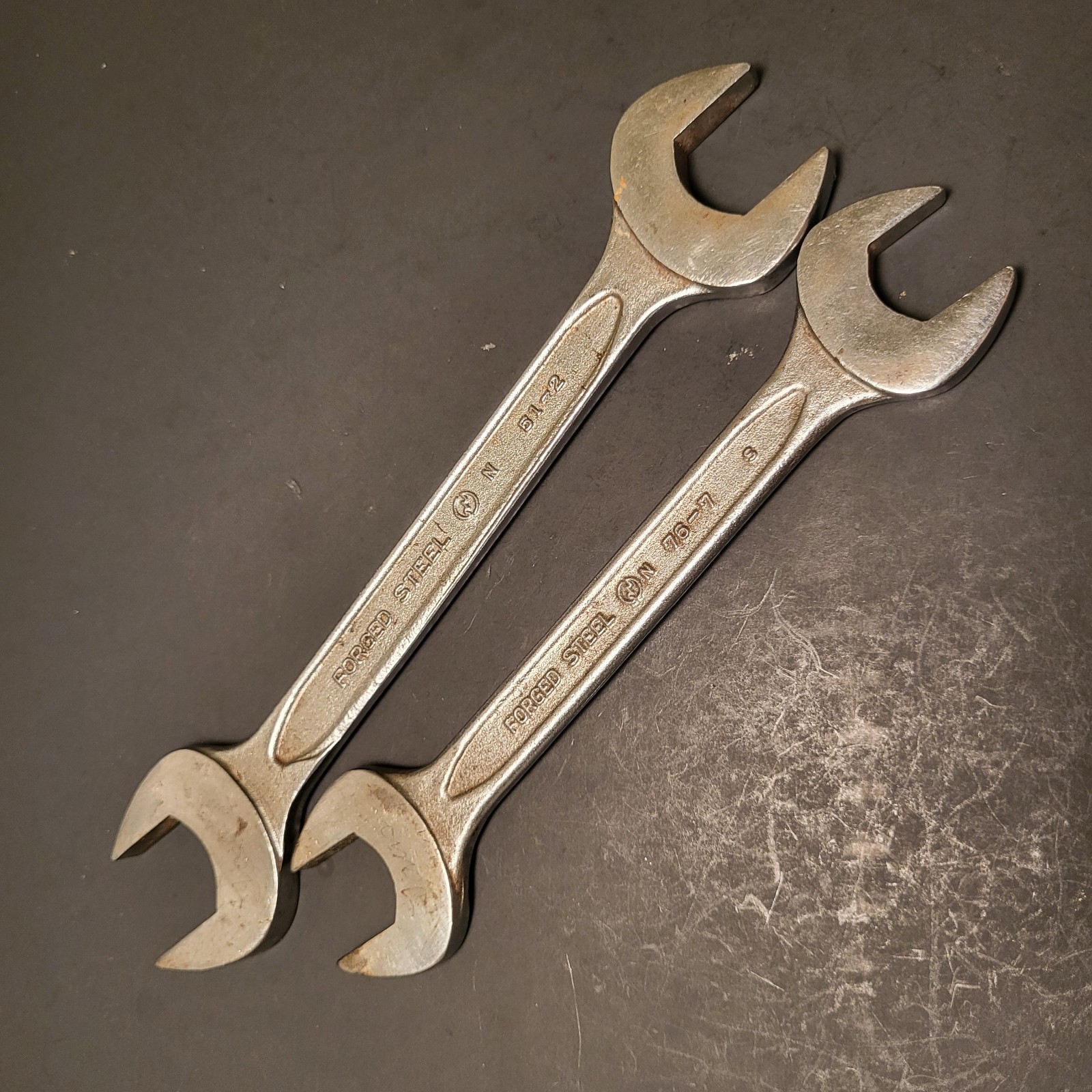 Ash Asahi Tools 2 piece open end wrench 23-21mm & 19-17mm
