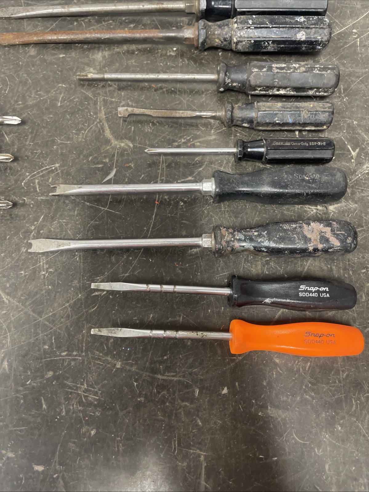 Snap-On Screwdriver Lot (12 Pieces) Stubby, Long, Octo, Square Grip, Assorted