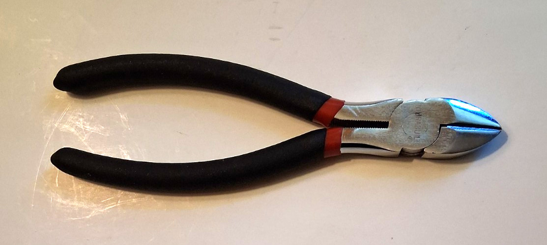 DURABUILT DIAGONAL CUTTERS 6″ CHINA
