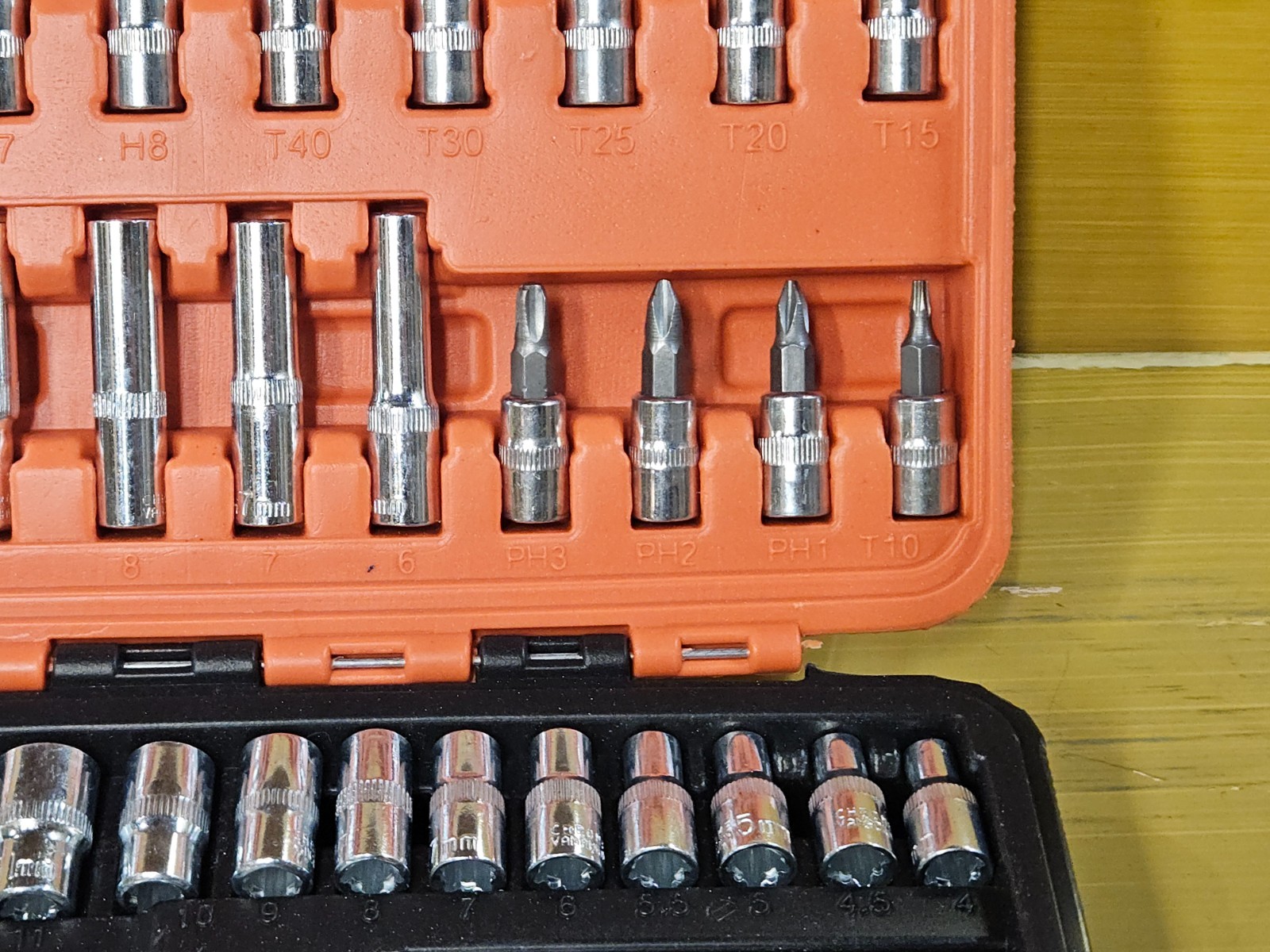 METRIC SOCKET SET 1/4″ DRIVE. BRAND NEW.