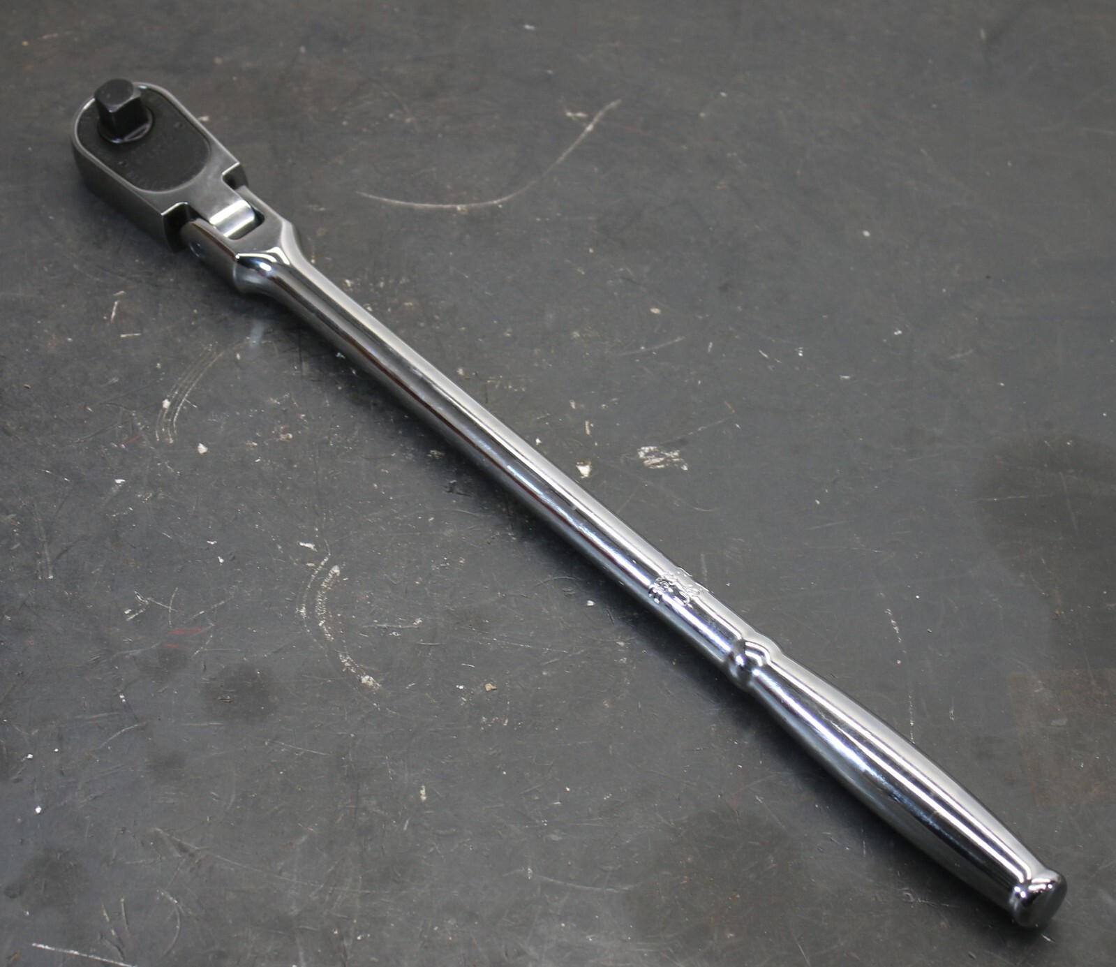 CAT Caterpillar 233-3341 Flex-Head 1/2″ Drive Ratchet 17″ Long Chrome Made in US