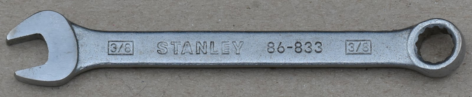 STANLEY TOOLS 86-833, 3/8″ SAE, 12-POINT, OPEN/BOX END COMBINATION WRENCH