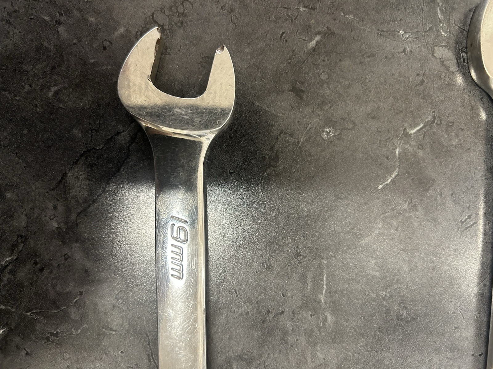 Snap on 4 piece box end wrench set oexm190boexm200boexm210boexm220b