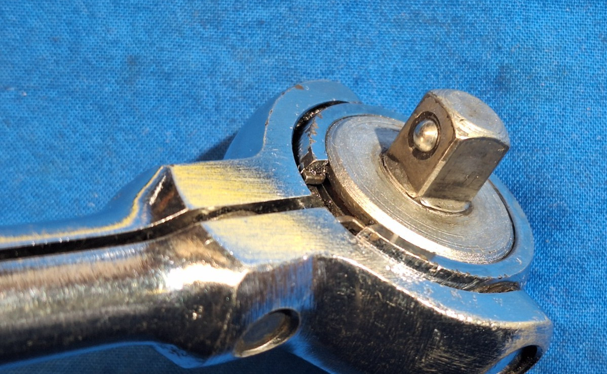 SK Tools 3870 3/8″ drive rotating swivel head ratchet 10″ long USA