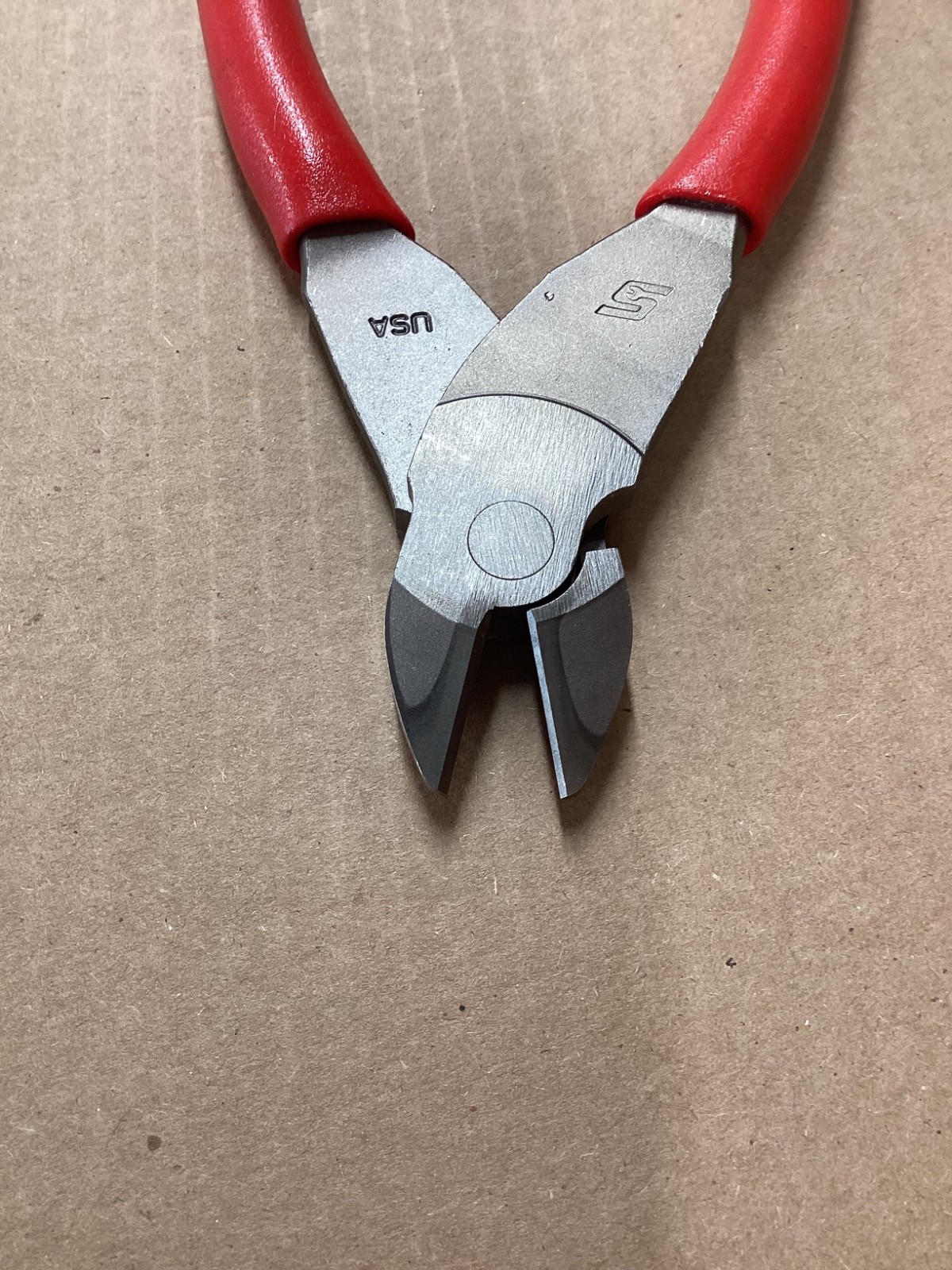 SNAP ON TOOLS USA RED Soft Grip 7″ VECTOR EDGE Diagonal Cutter 87ACF R NEW