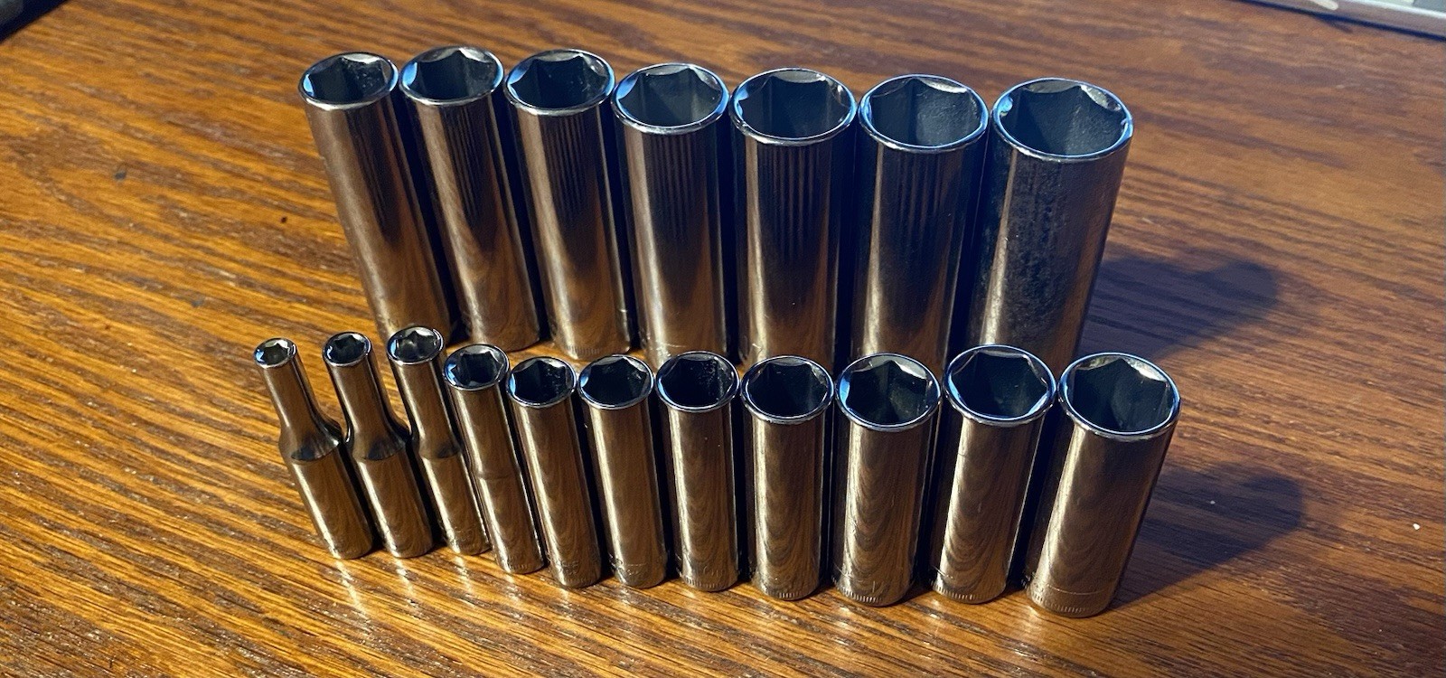 18 Pcs Craftsman G Sockets 6pt Metric 1/4 Drive(4mm-14mm) & 3/8 drive(13mm-19mm)