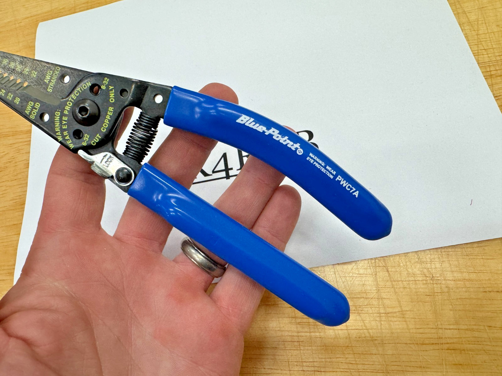 Blue-Point Tools MADE IN USA NEW Soft Grip 7″ Wire Stripper Cutter Pliers PWC7A
