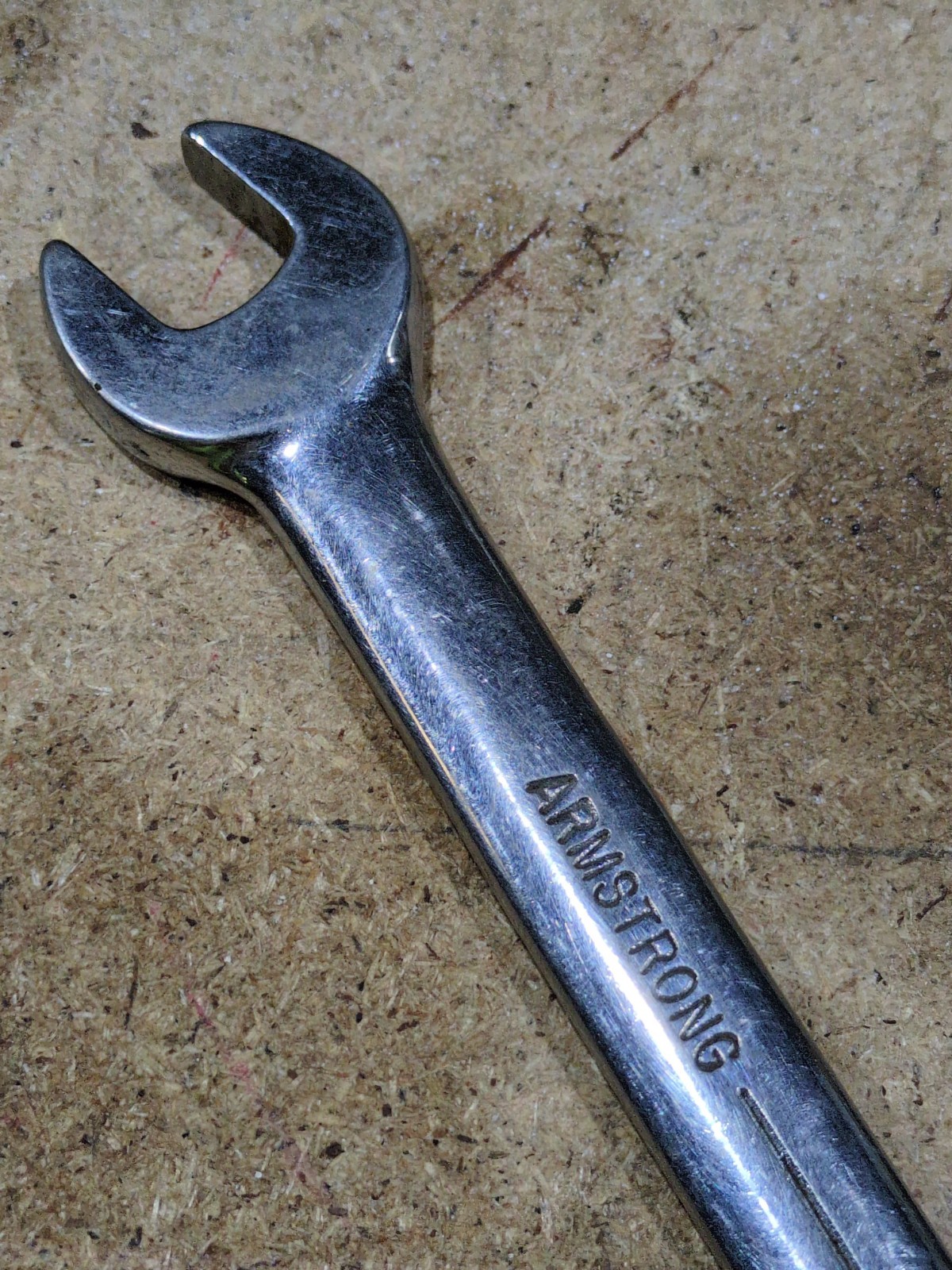 Armstrong 25-218 9/16-in Long SAE Combination Wrench Tool 12 Point Made in USA