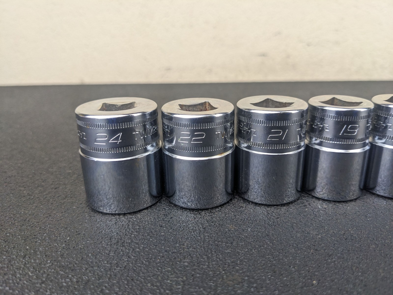 #bp494 Snap On 11pc 6 Point 1/2” drive Shallow Socket Set 24mm