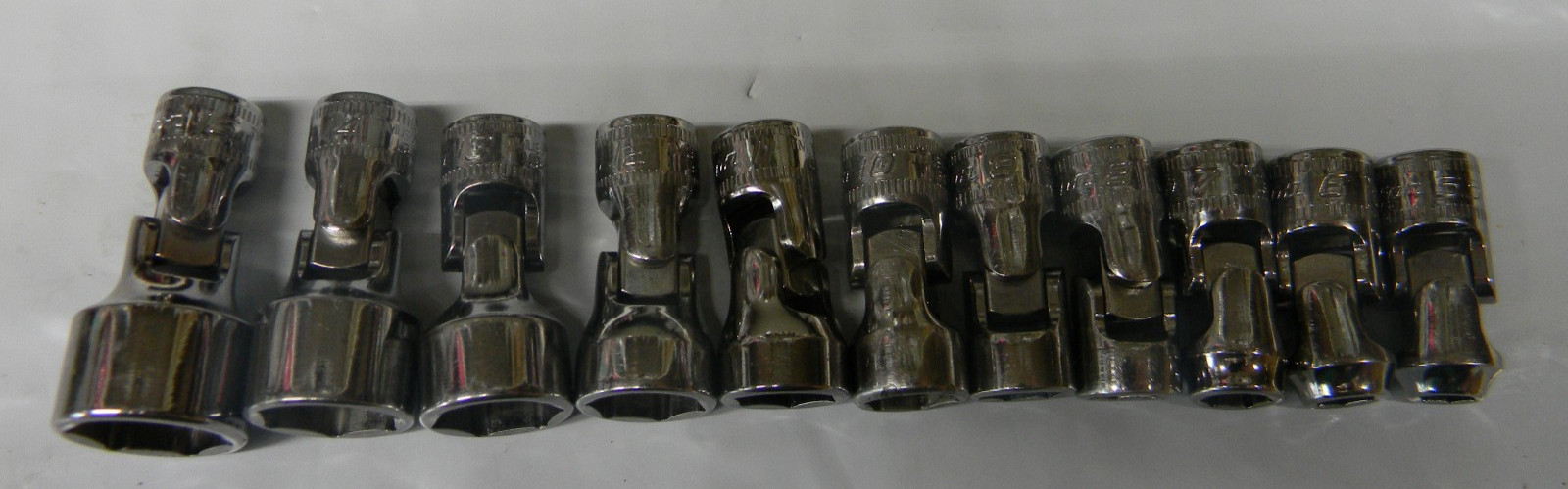 SNAP-ON 1/4″ DR 11PC METRIC SHALLOW SWIVEL SOCKET SET 5.5-15 #111TMUSMA LIKE NEW