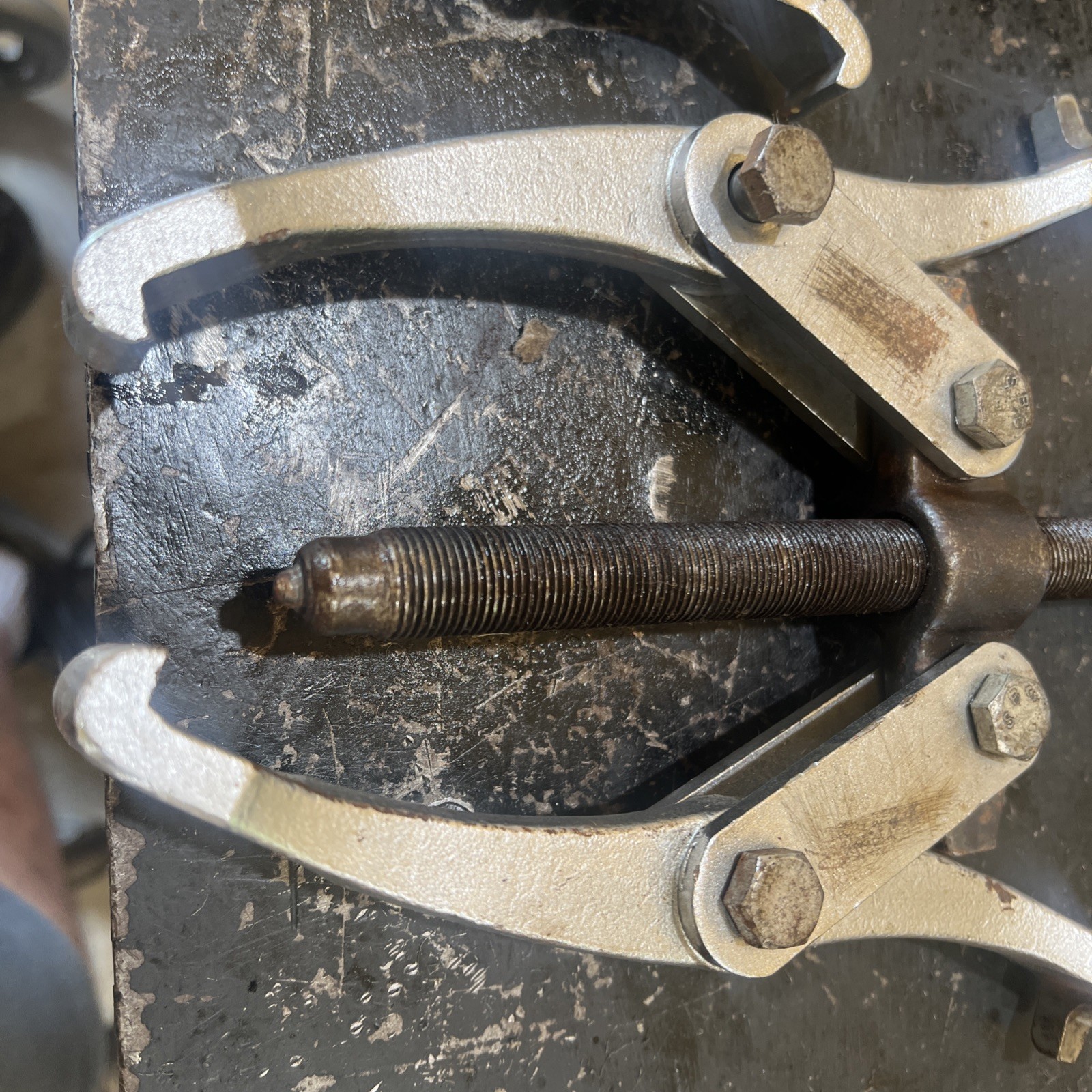 OTC USA Made Pair Of 2 Jaw Pullers 1002 1024
