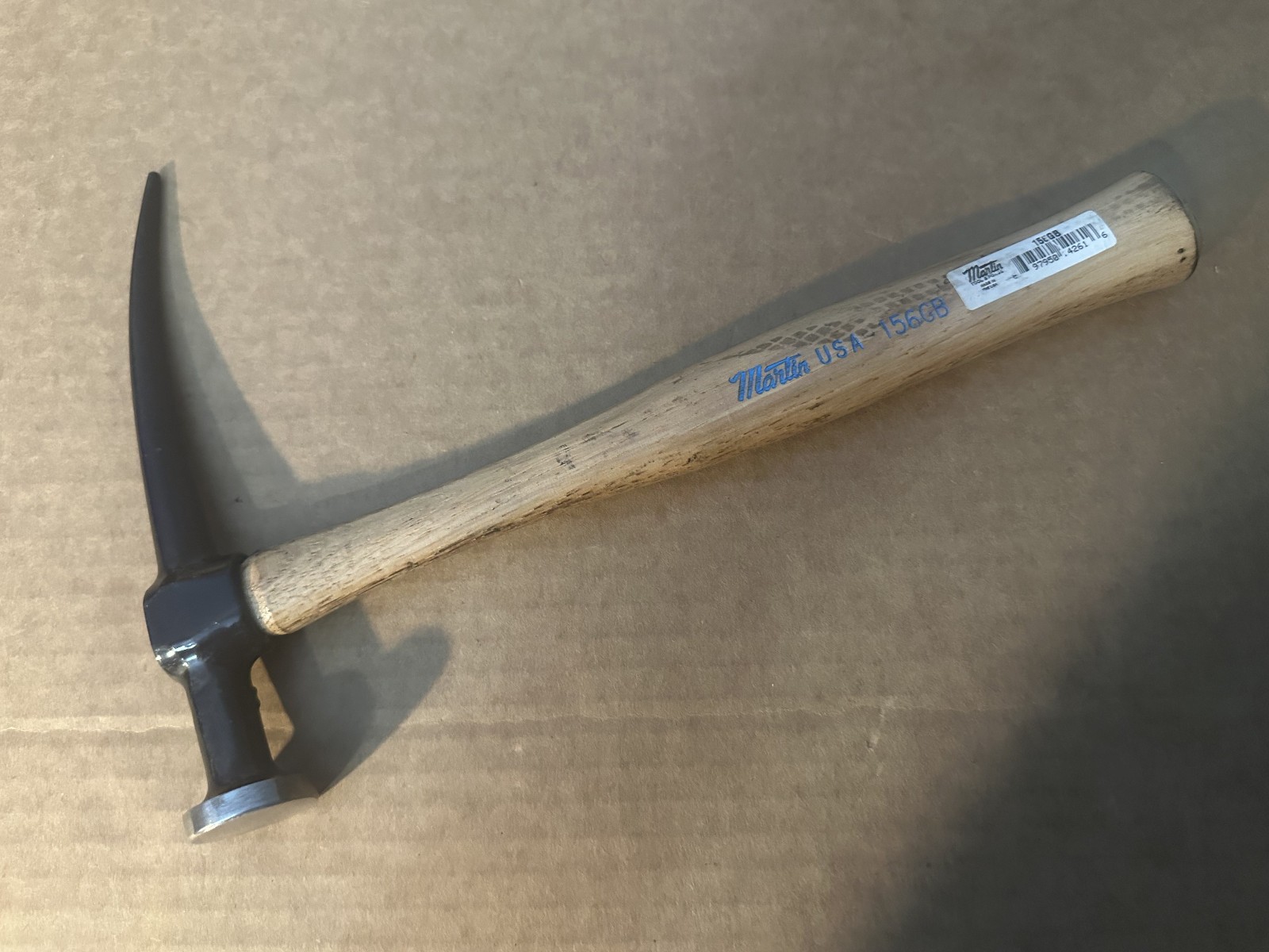 * NEW * MARTIN TOOLS 156GB CURVED PICK AUTO BODY HAMMER USA