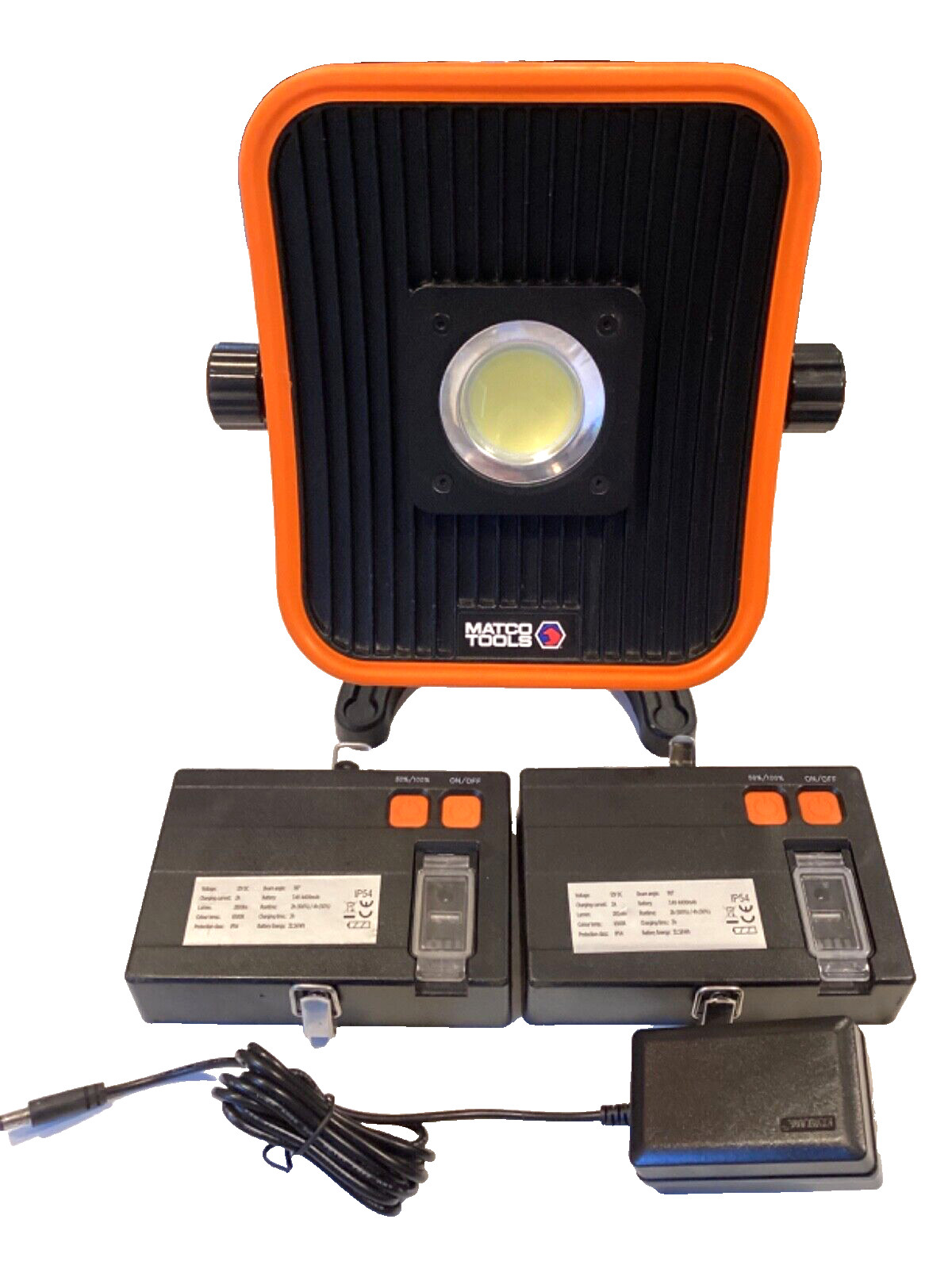 Matco Tools 2800 Lumen Cordless Work Light 2 Snap In Batteries MWLFL2800 MINT