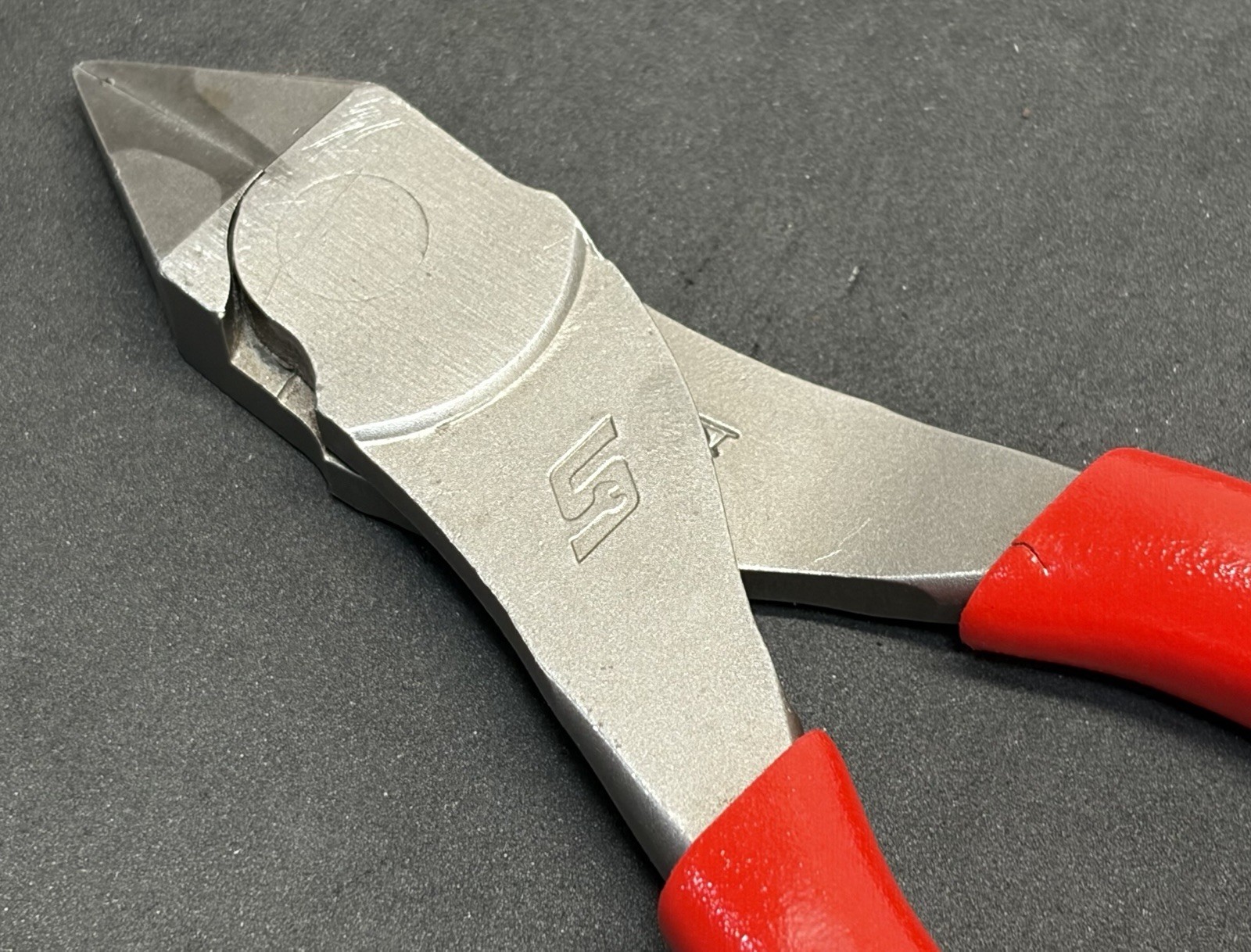 Snap On Tools RED Talon Grip 6″ FLUSH CUT Diagonal Side Cutters Dikes 786CF