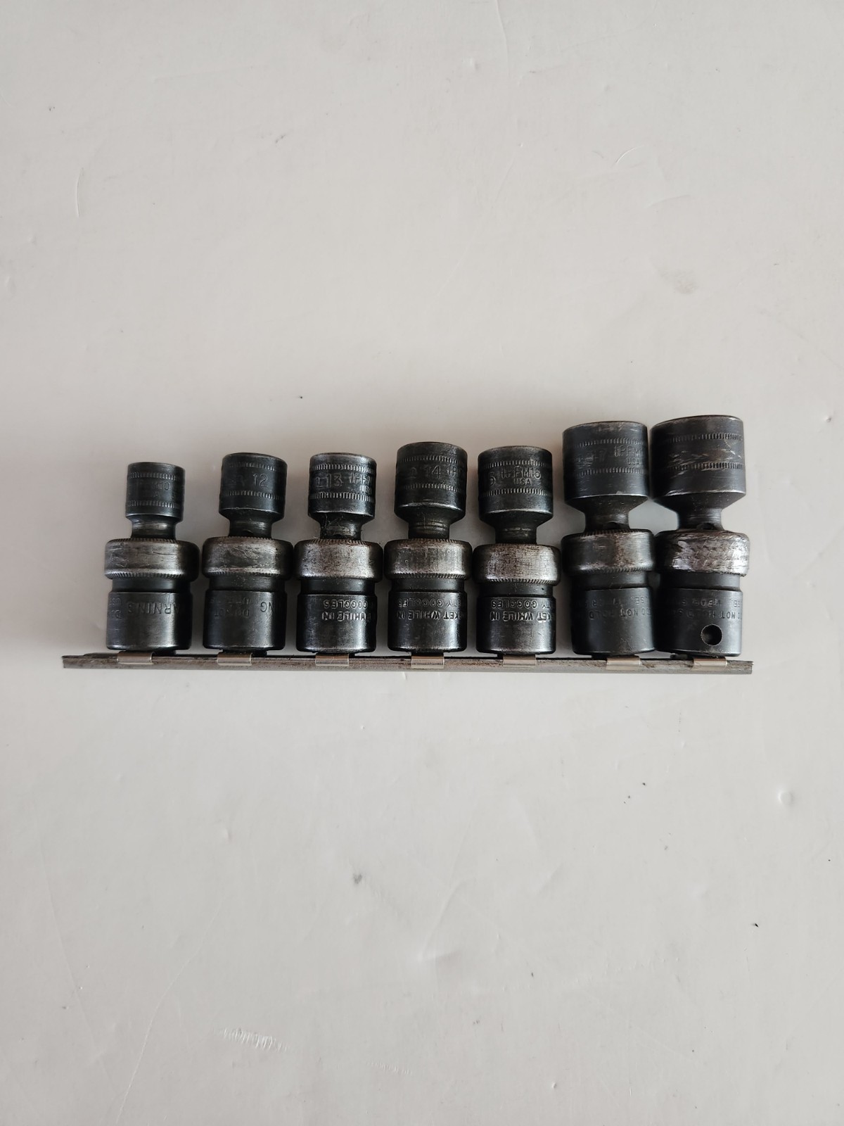Snap-on 207IPFM 7 pc 3/8 Dr 6pt Metric Shallow Impact Swivel Socket Set 10-18mm