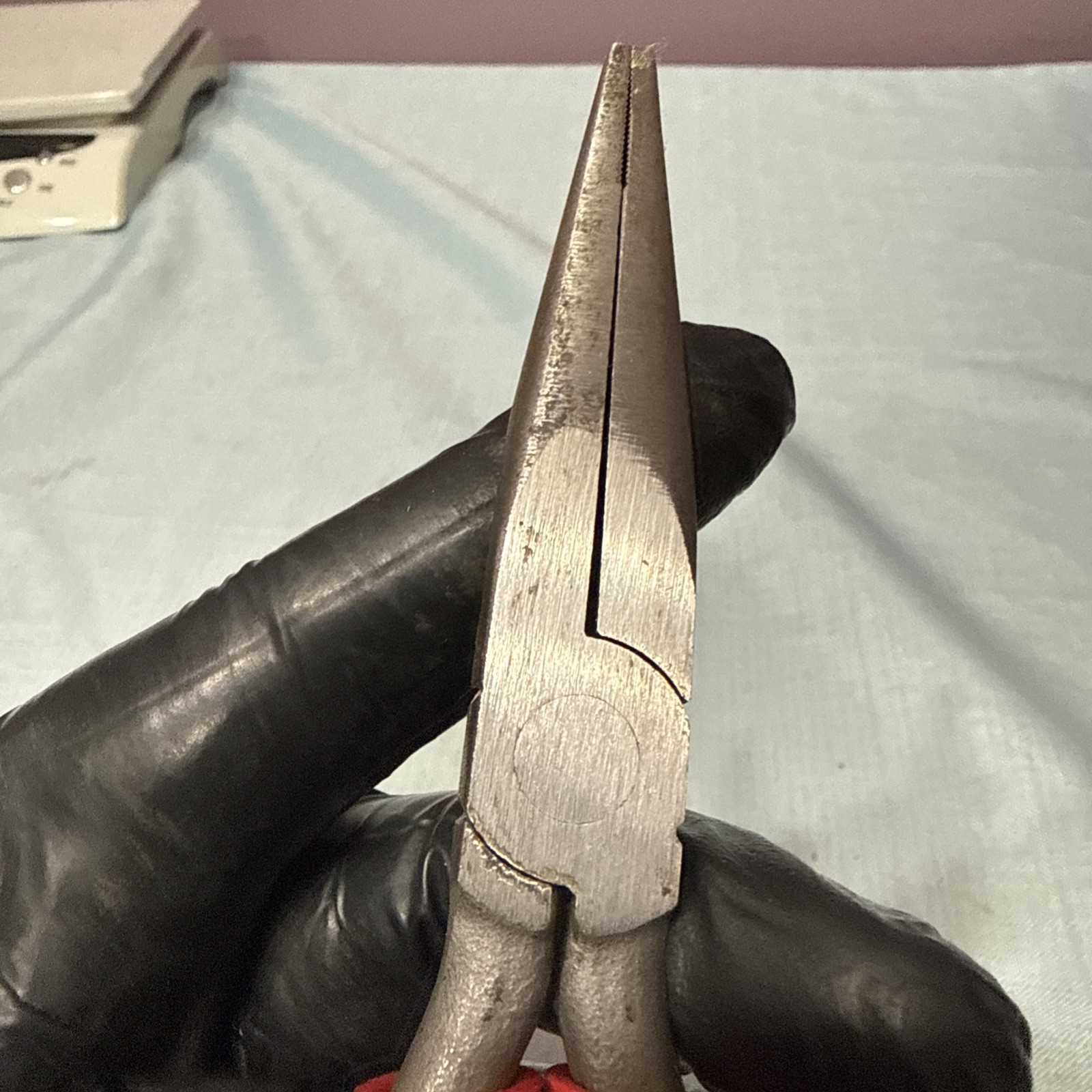 Snap-On Tools USA 96BCP 7″ Long Red Comfort Grip Handle Needle Nose Pliers