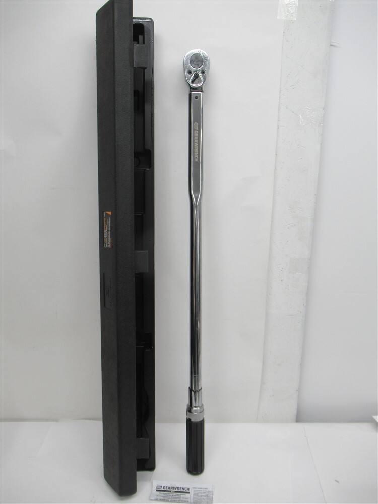 Gearwrench 85065M, 3/4″ Drive Micrometer Torque Wrench , 100-600 Ft-Lb