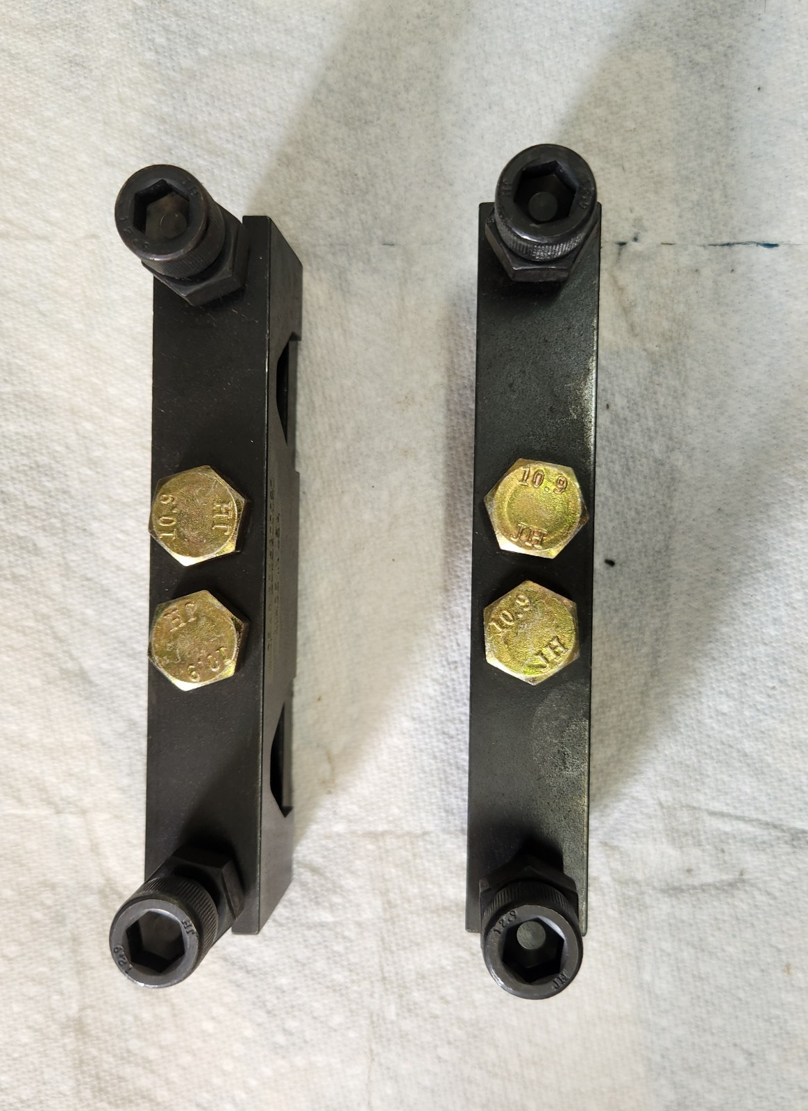 Mopar 2025200090 3.6L PHEV Engine Camshaft Timing Holding Clamps