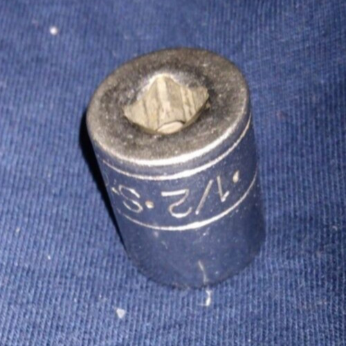 SK TOOLS USA 40118, 1/2″ DRIVE, 9/16″ SOCKET, SHALLOW, 6 POINT.
