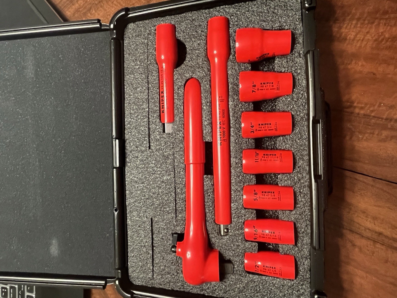 Knipex 98 99 11 S5, 10 Pc Socket Set, 1/2″ Drive, SAE-1000V Insulated