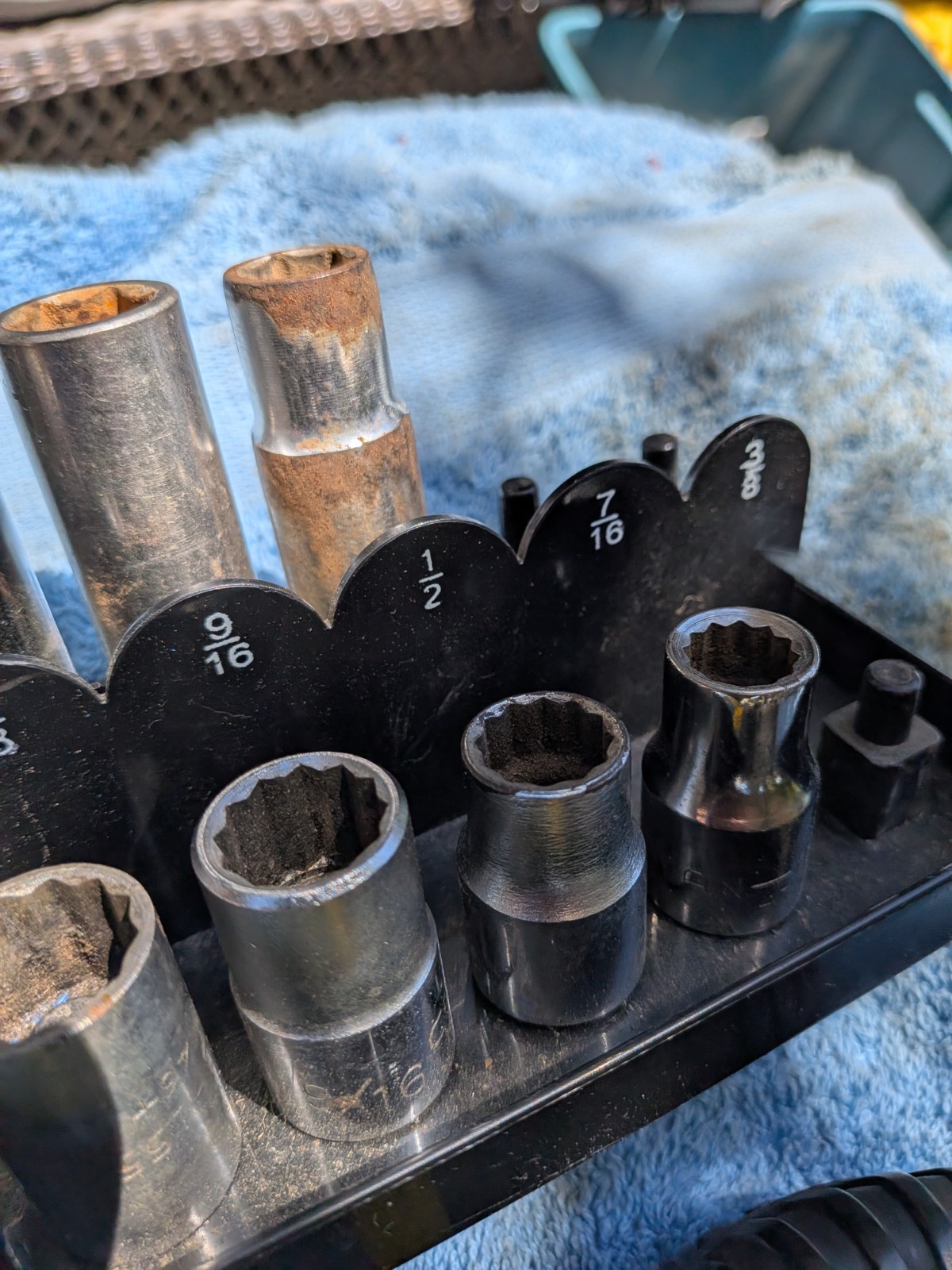 1/2 Dr. Shallow & Some Deep Socket Set Ratchet & Extension Thorsen & Others