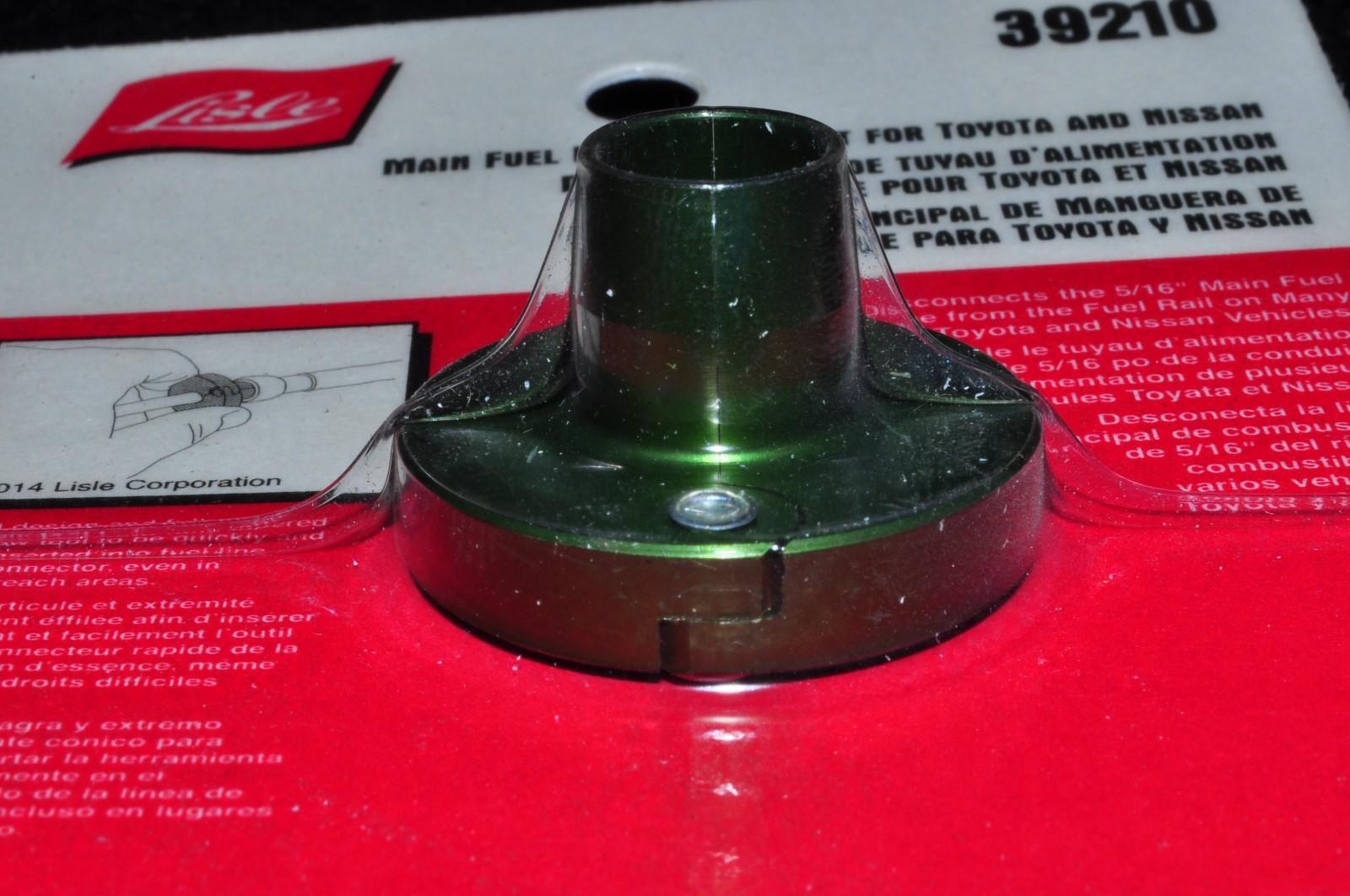 Main Fuel Line Disconnect for Toyota & Nissan Lisle 39210