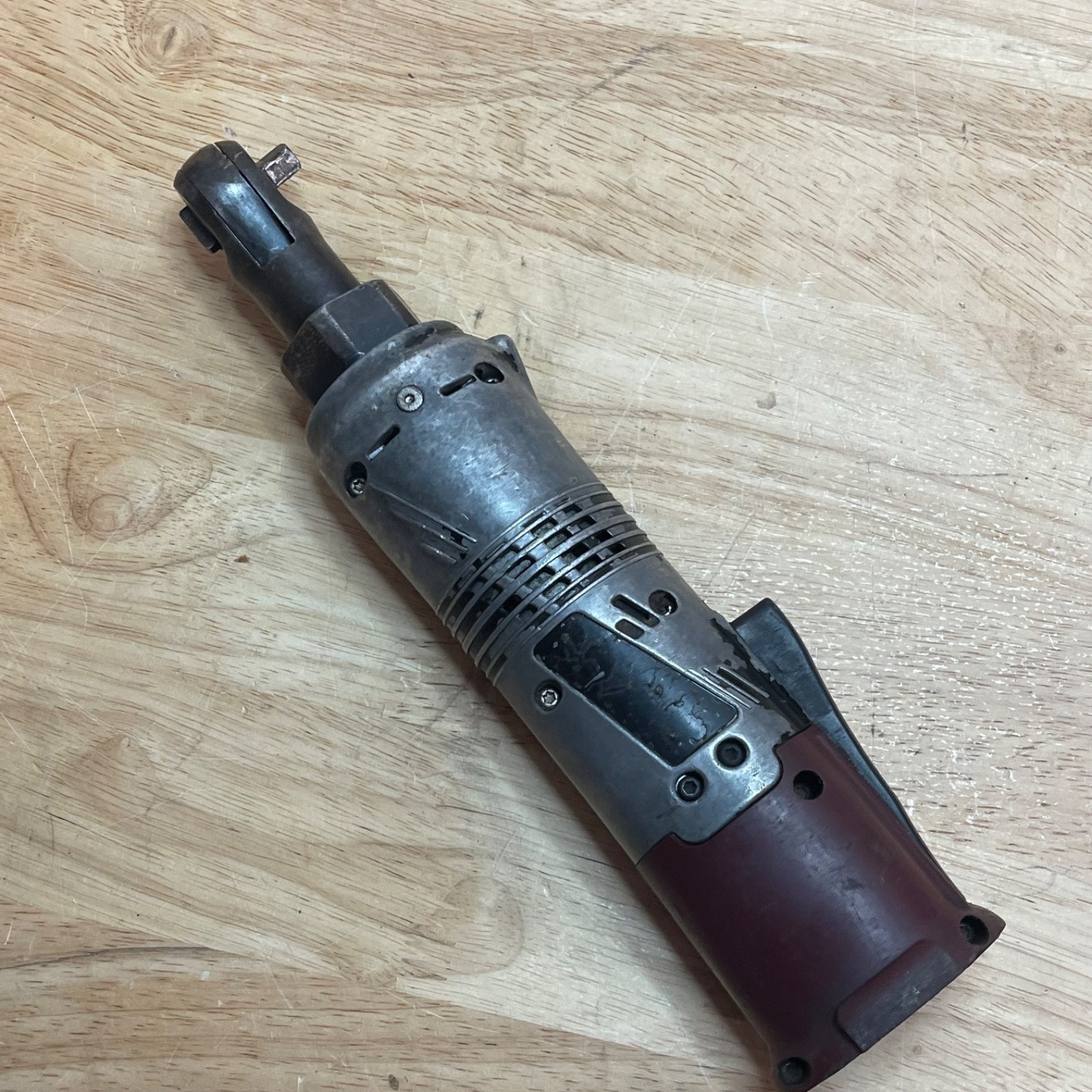 Matco Tools High Speed 1/4″ Battery Ratchet MCL1214RA W/BATT & CHARGER 12v
