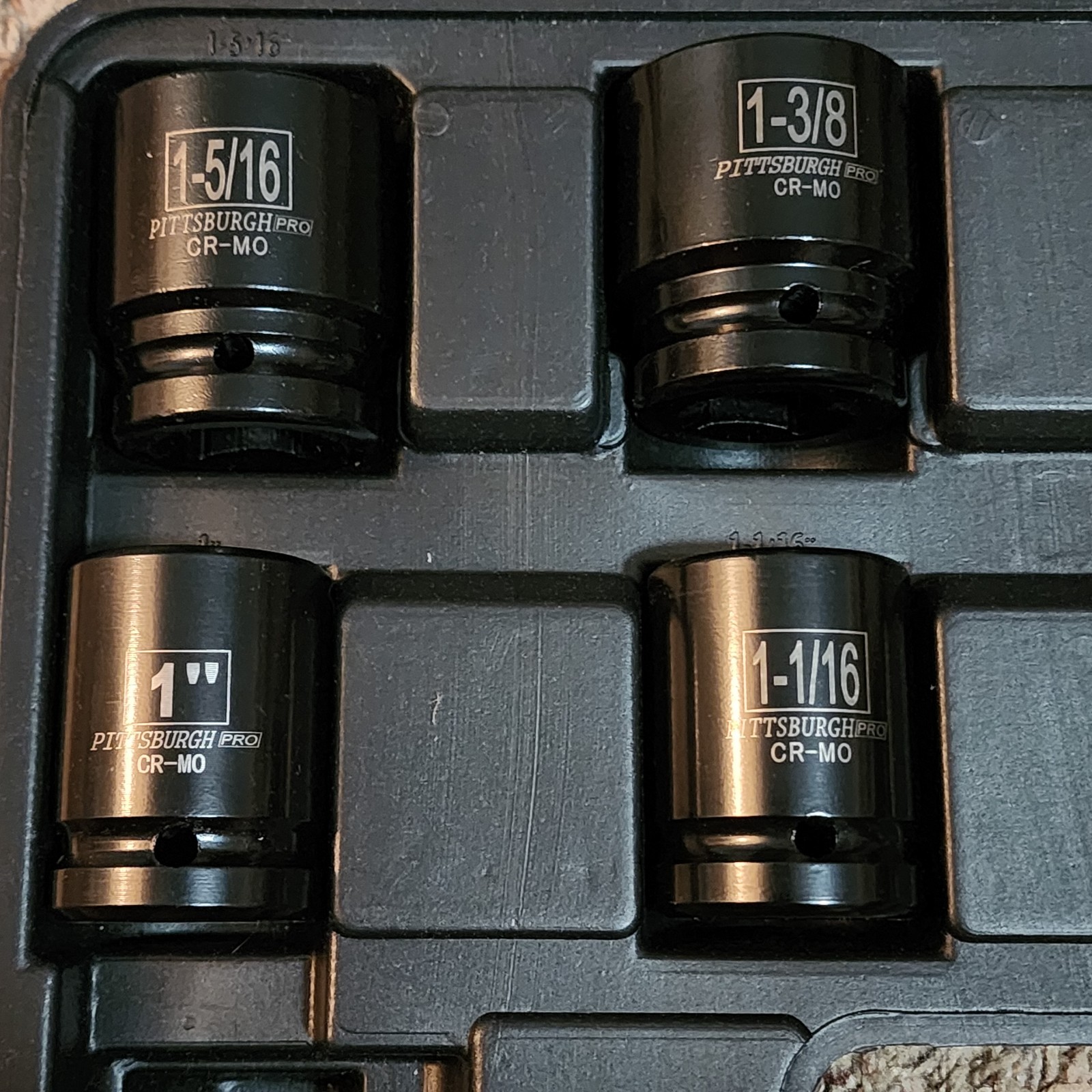 Pittsburgh Pro 67960 3/4 Drive Impact Socket Set 8 Pc Chromoly Steel Black Case